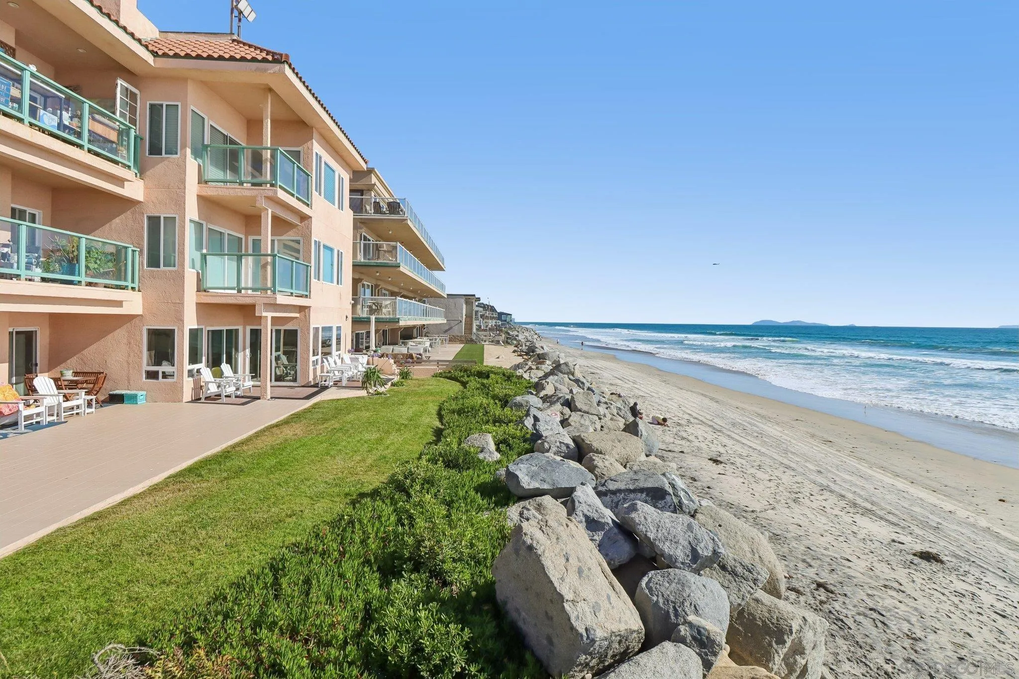 https://cdn.realtyfeed.com/cdn/127/260013148/9bf1ae3f5d88c9e35e9c0f10becb3fec.webp