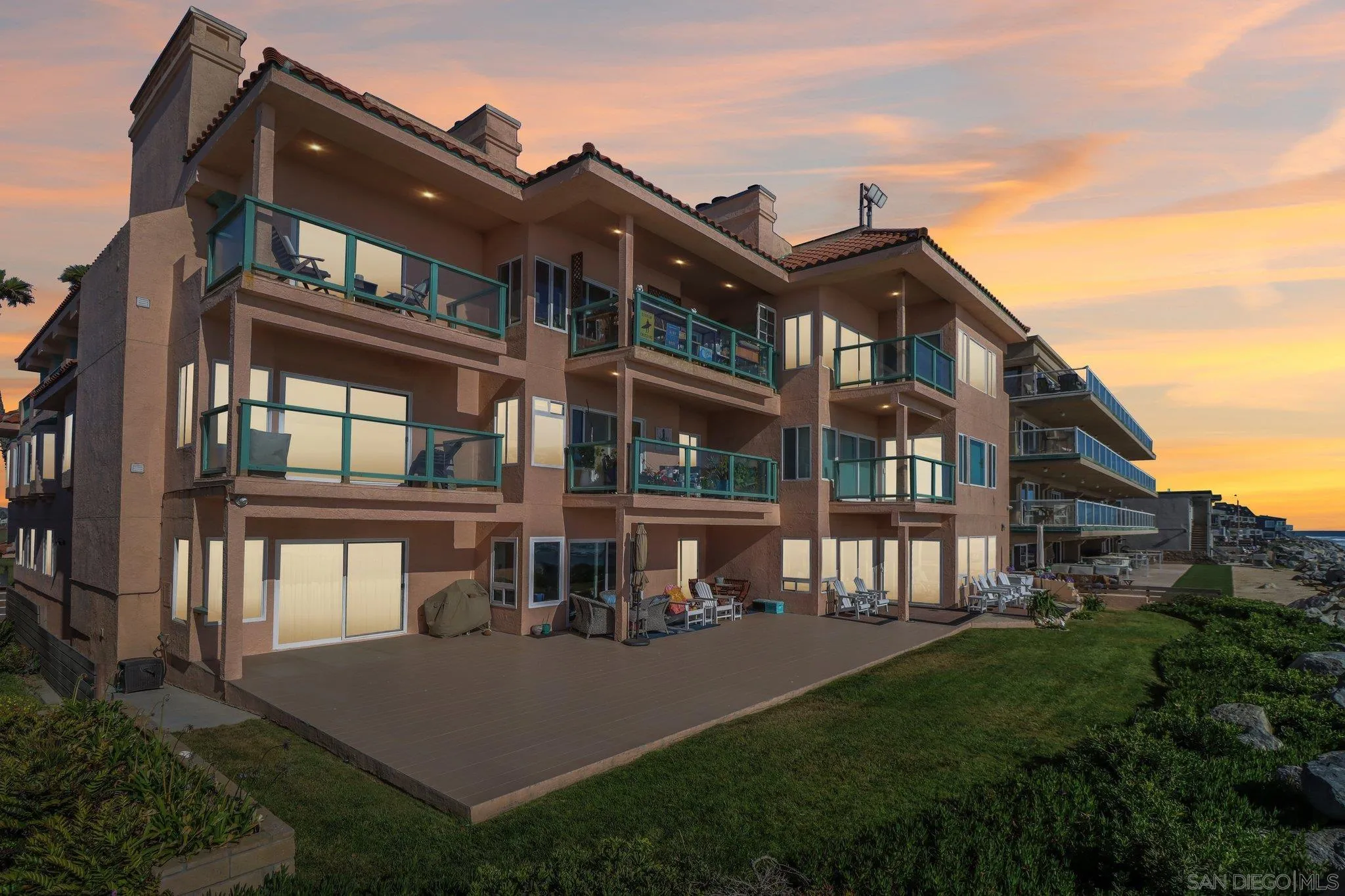 https://cdn.realtyfeed.com/cdn/127/260013148/a6d4a3c2a17d3c45e2169f1d803d0fbb.webp