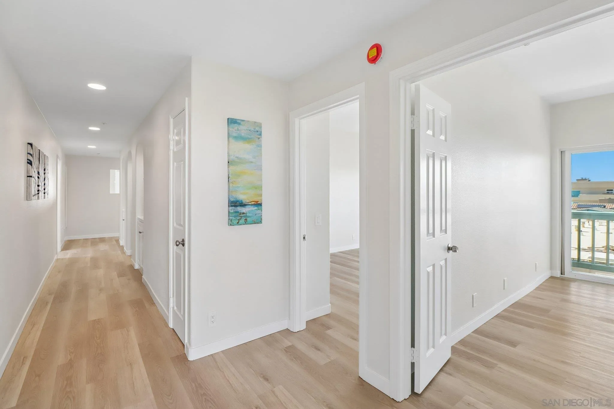 https://cdn.realtyfeed.com/cdn/127/260013148/abdcf77853e2eec58bafda374fa1ebe4.webp