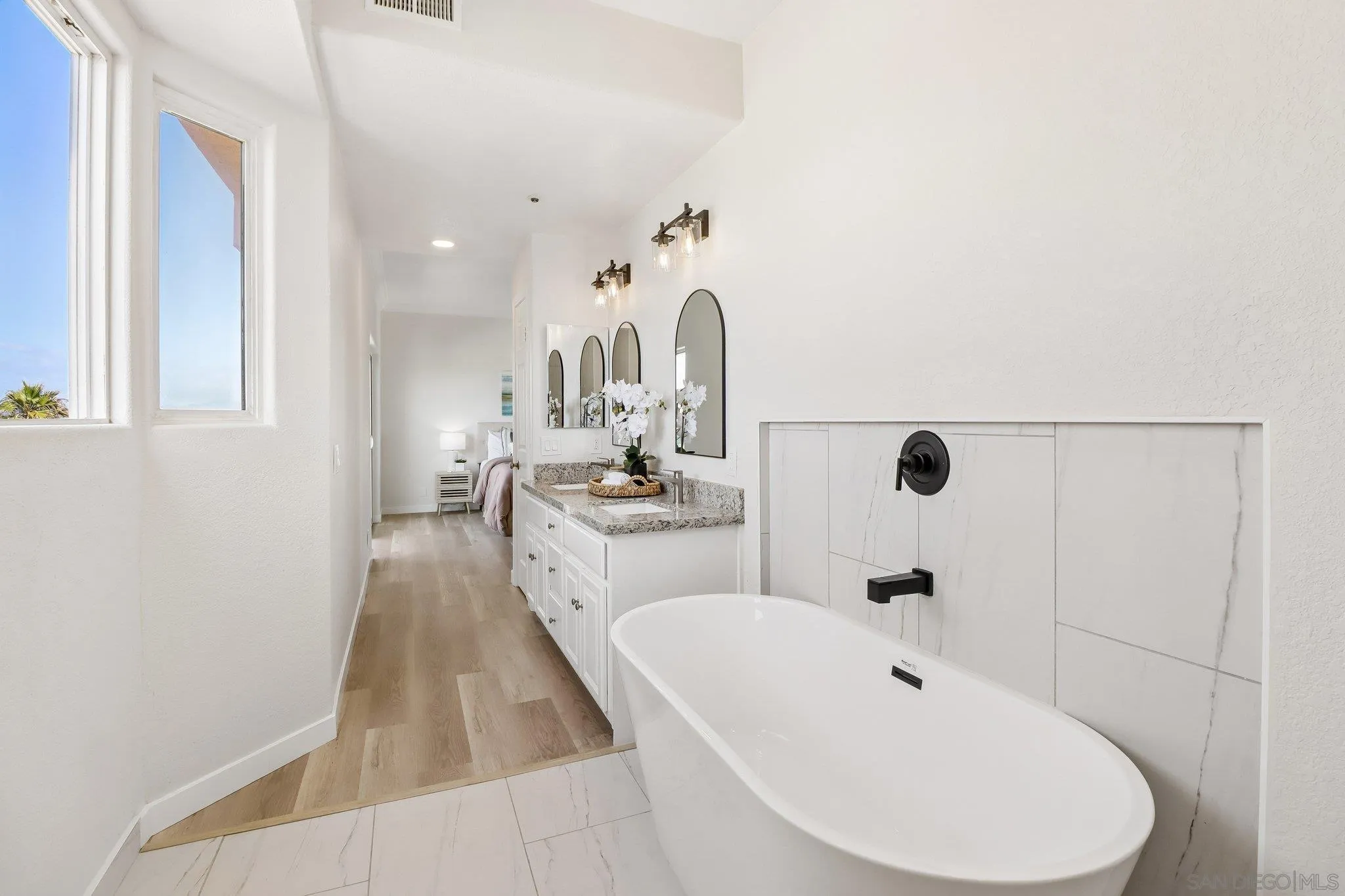 https://cdn.realtyfeed.com/cdn/127/260013148/e21420b3b45098776b2435cc85cd8c31.webp