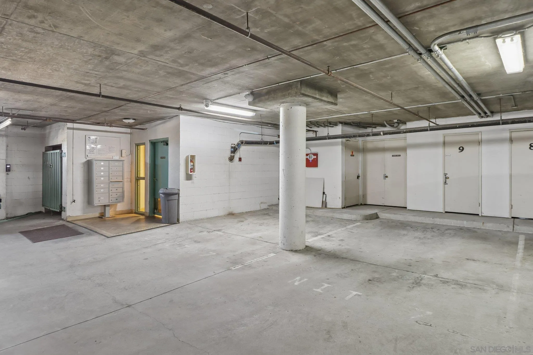 https://cdn.realtyfeed.com/cdn/127/260013148/f1c71738146d06bd0553ca341ab49e4d.webp