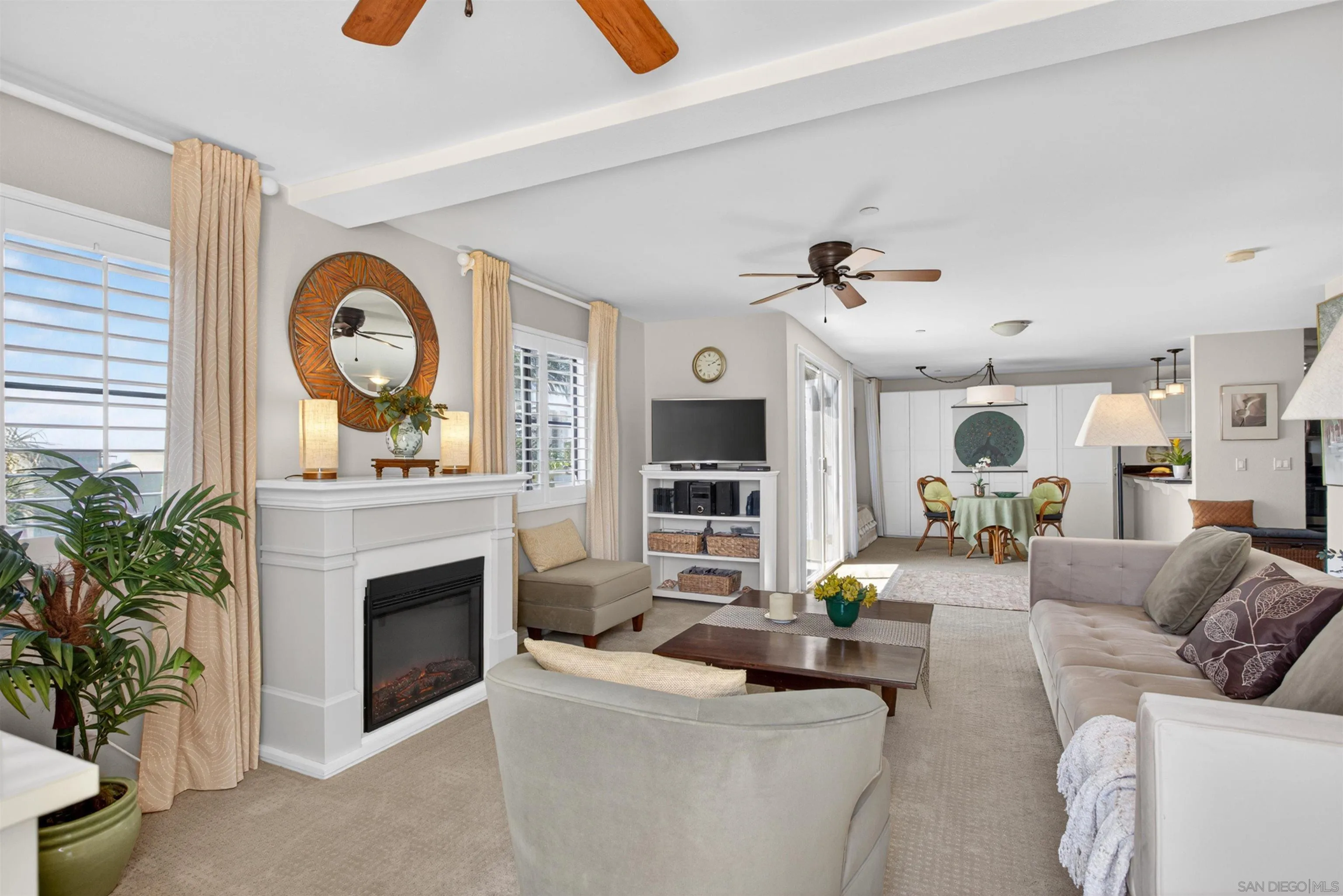 https://cdn.realtyfeed.com/cdn/127/260013159/b7b23d595feb650ebc4d05de951daef1.webp