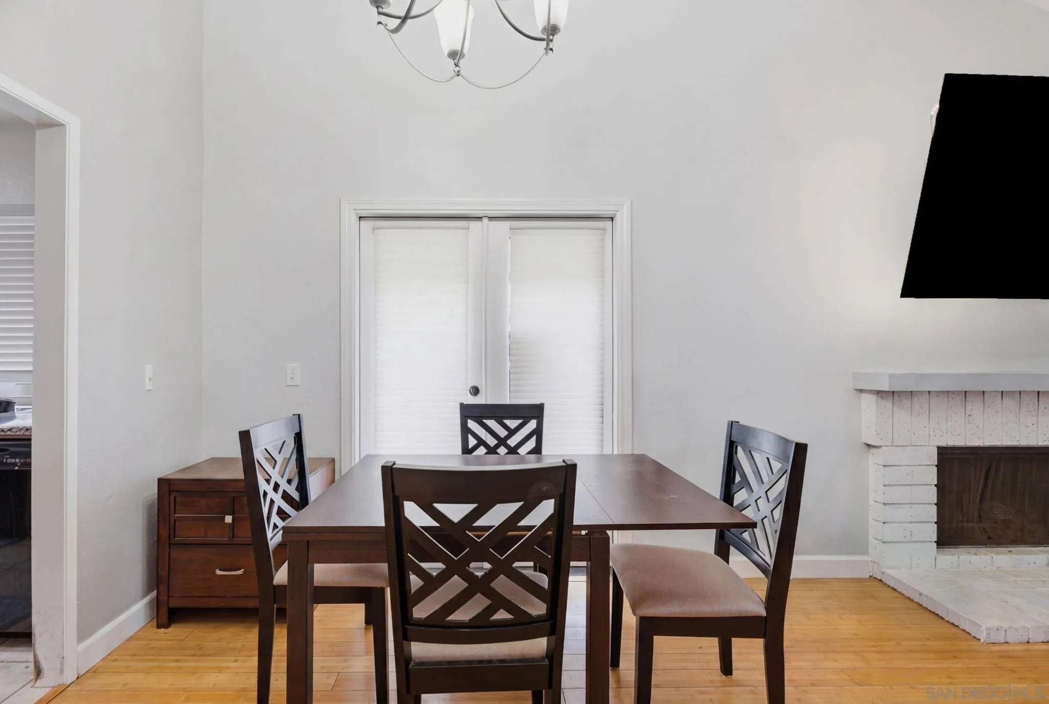 Photo #9: 260013162 Listing: Photo #9