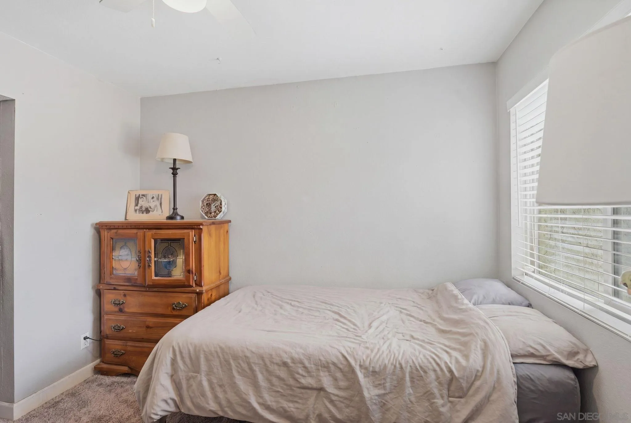 https://cdn.realtyfeed.com/cdn/127/260013162/49e740b6dafc461341a9d5f2944b895b.webp