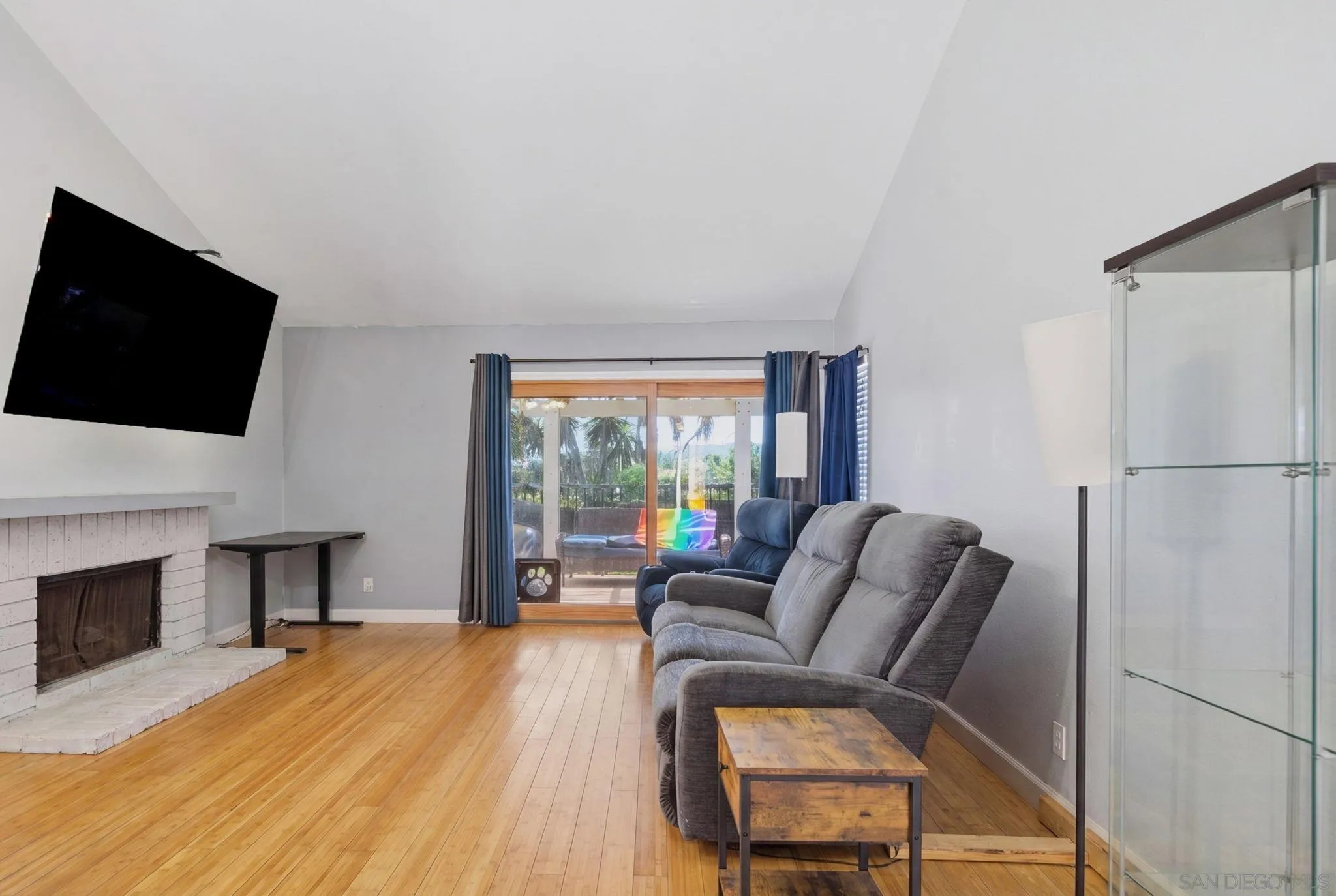 https://cdn.realtyfeed.com/cdn/127/260013162/b575799256b4b362aa11f85a3c5c7236.webp