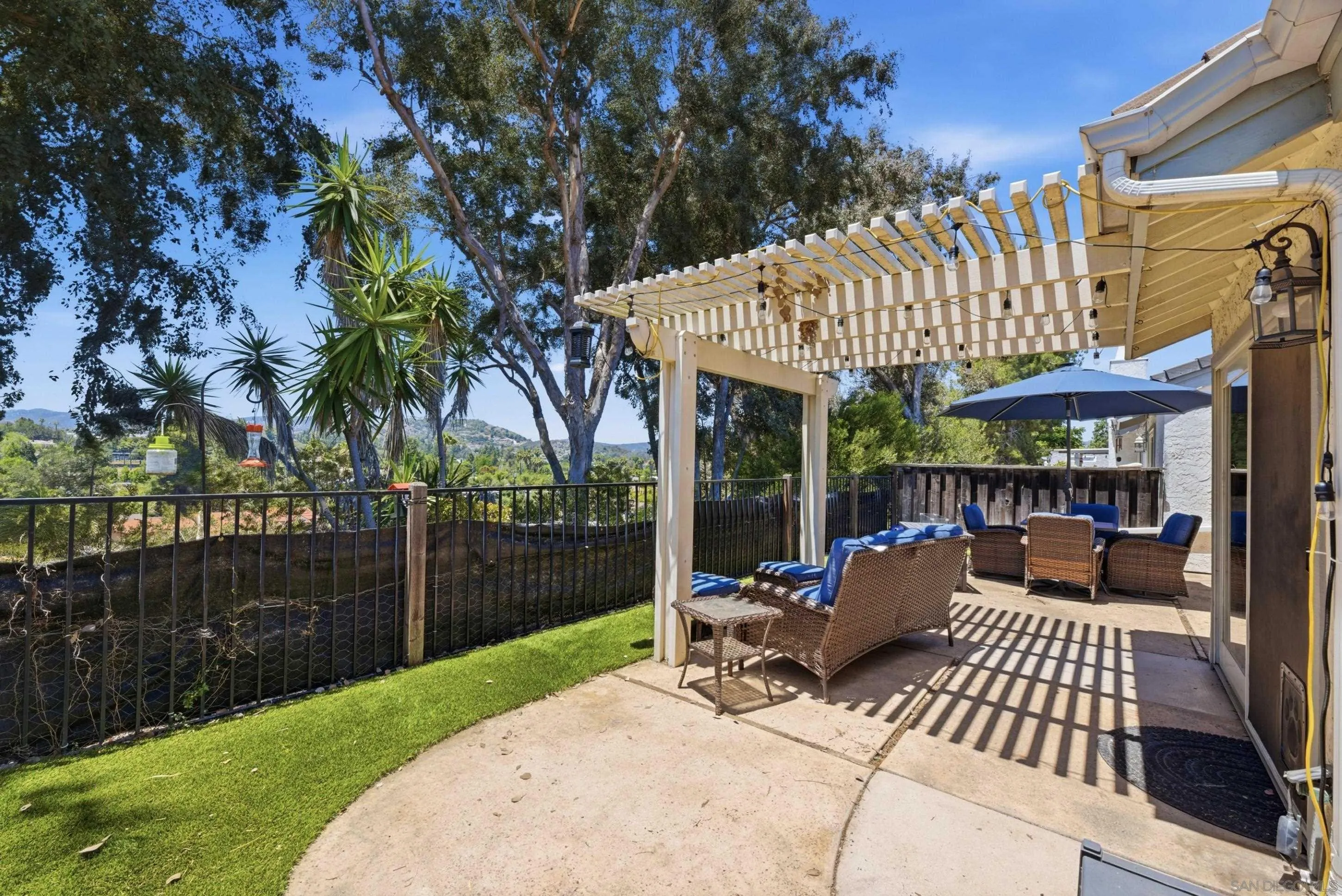 https://cdn.realtyfeed.com/cdn/127/260013162/ba89b0845c83cba28839f322ae05acdf.webp