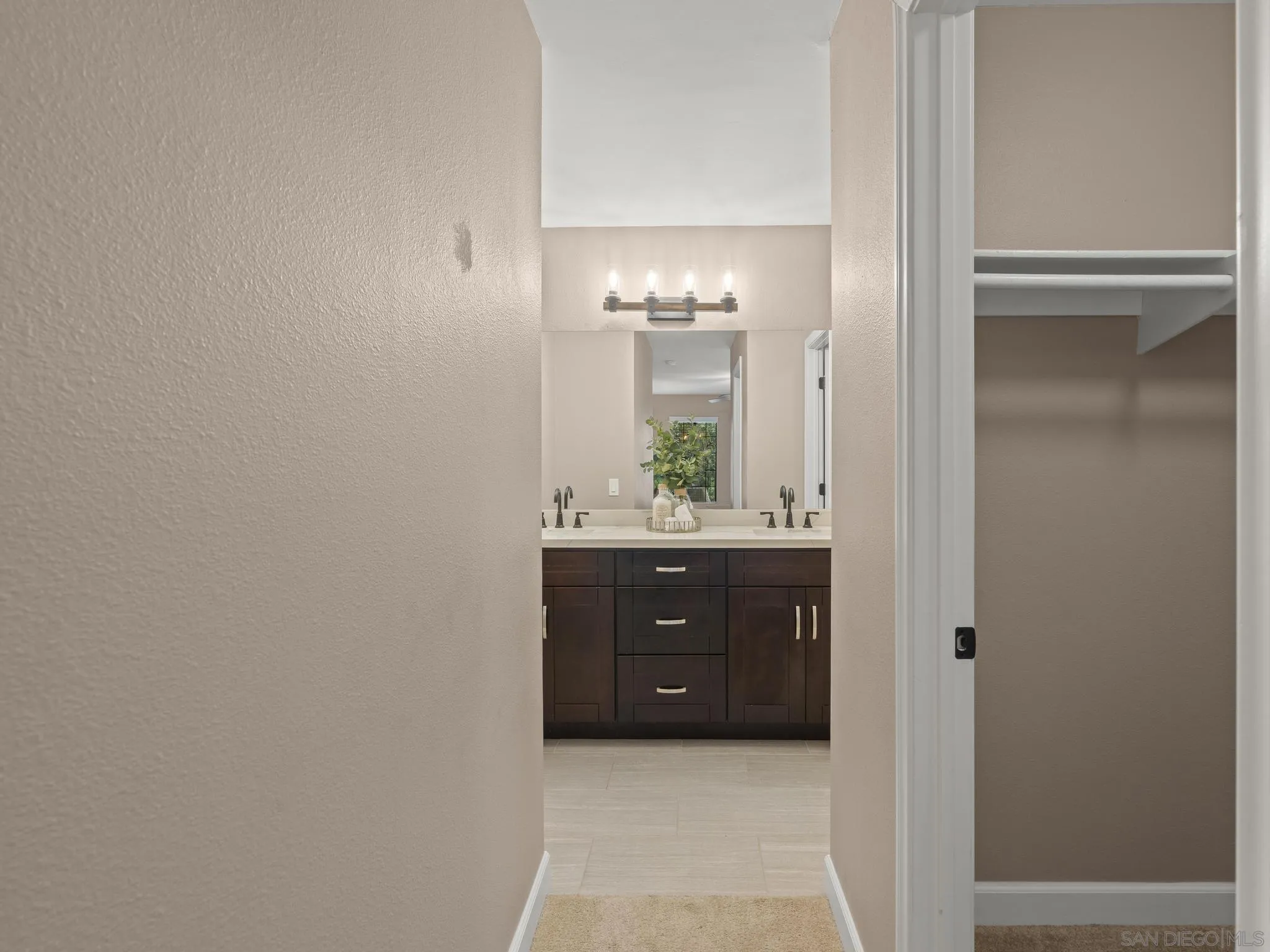 Photo #28: 260013170 Listing: Photo #28