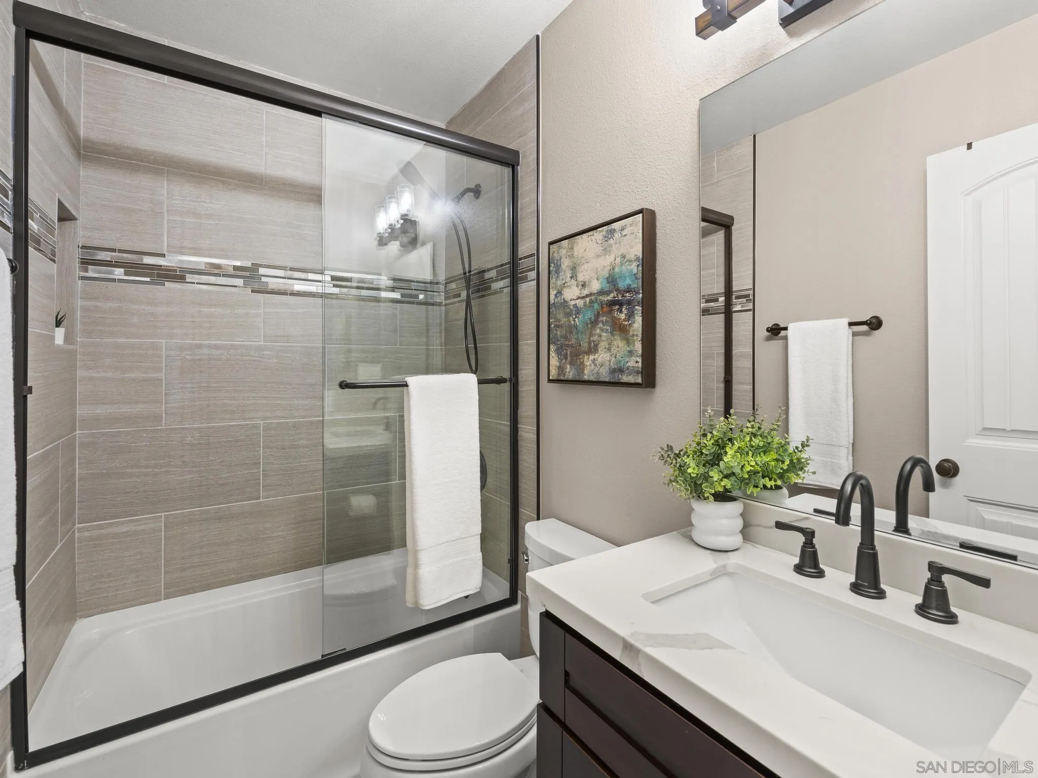 Photo #36: 260013170 Listing: Photo #36