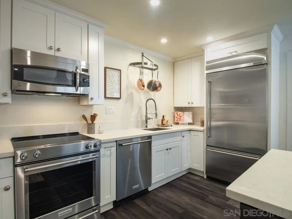 Photo #7: 260013171 Listing: Photo #7