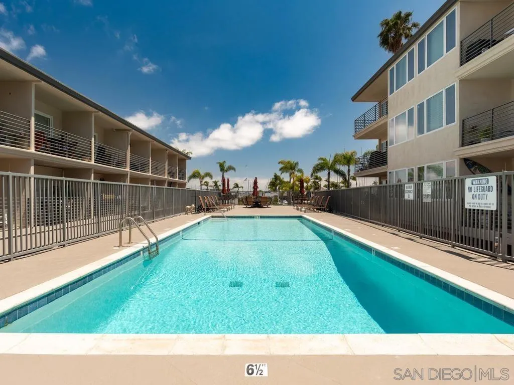Photo #39: 260013171 Listing: Photo #39