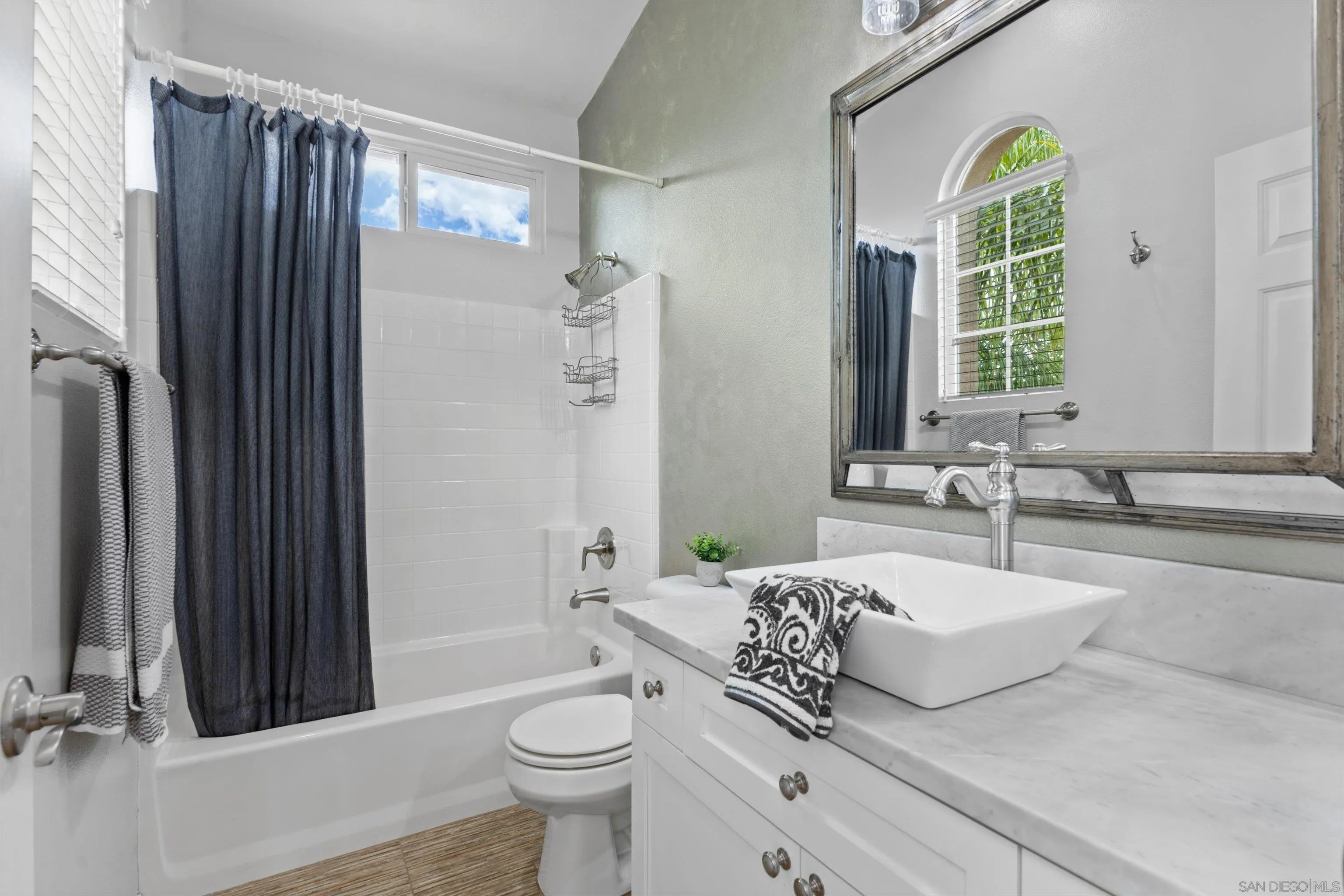 https://cdn.realtyfeed.com/cdn/127/260013174/033ce400e4031738fd42a3fdebc24fe0.webp