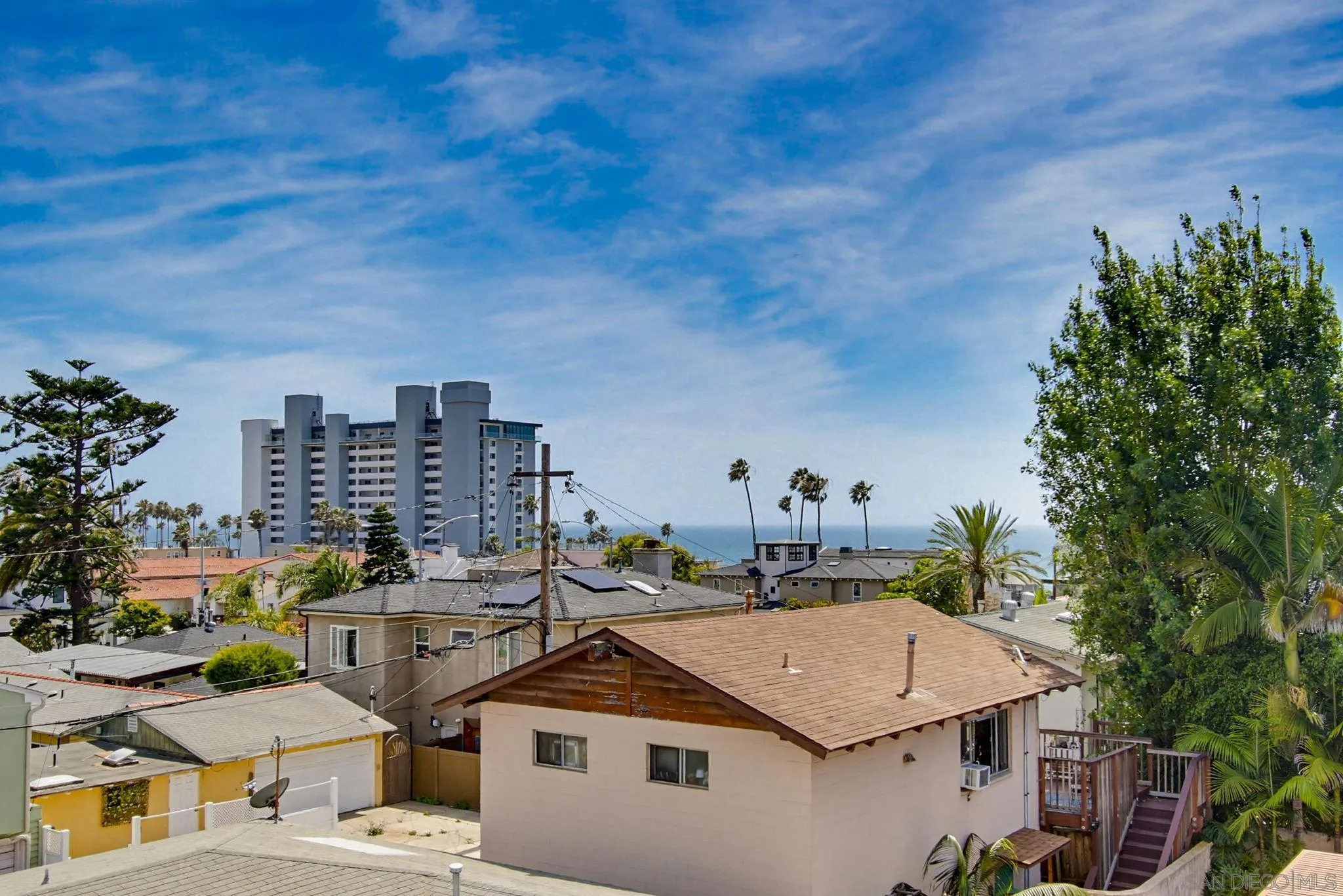 https://cdn.realtyfeed.com/cdn/127/260013178/0dff8acc43afb20a684acf0c76dbc04a.webp