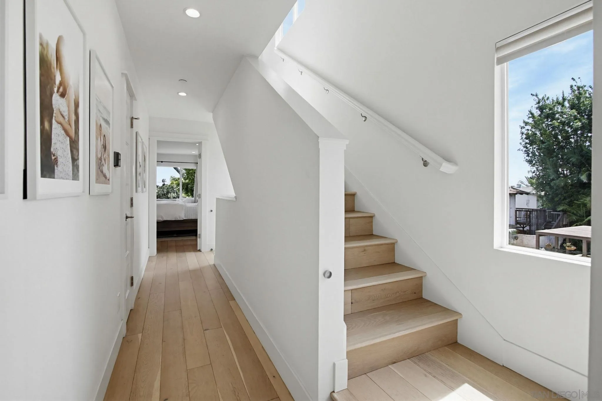 https://cdn.realtyfeed.com/cdn/127/260013178/86de324226d47531230c96eca798edee.webp