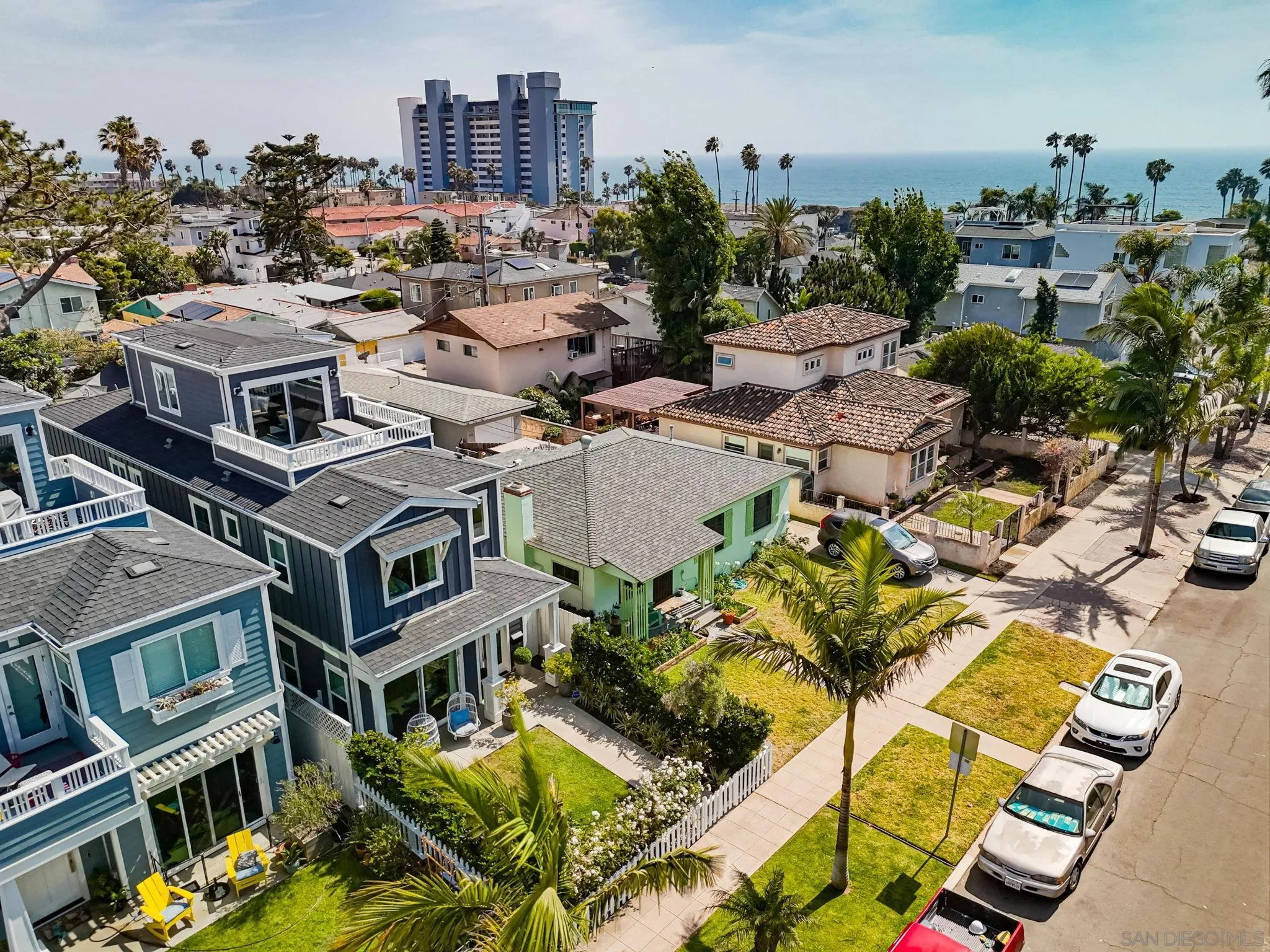 https://cdn.realtyfeed.com/cdn/127/260013178/8db1846e4b70419a6317ad35d1a8b0ba.webp