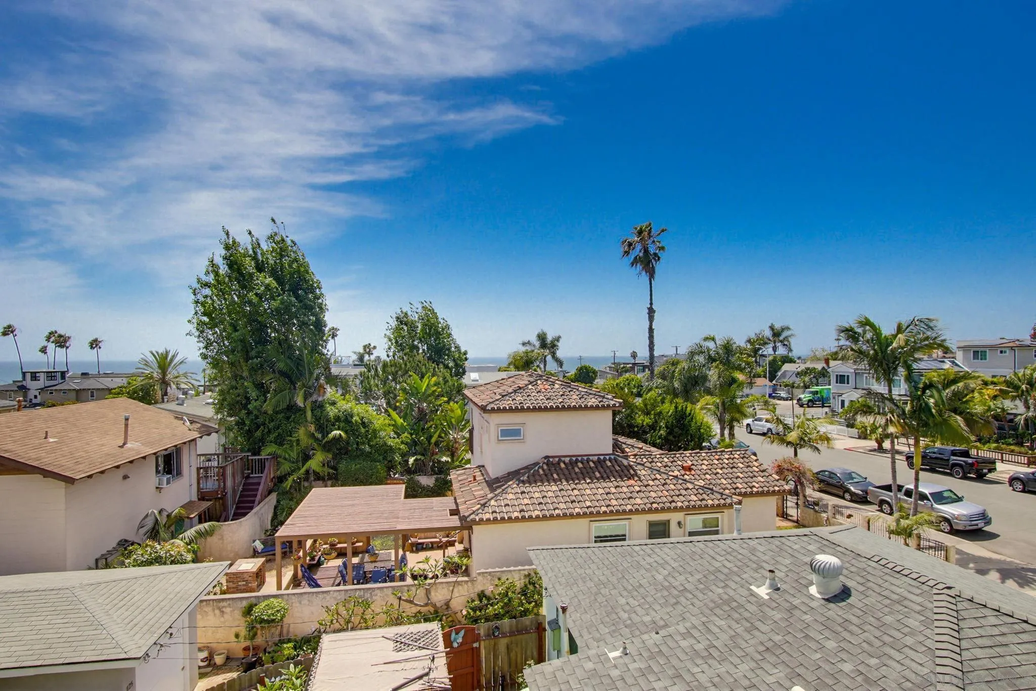 https://cdn.realtyfeed.com/cdn/127/260013178/d672e450bd88811185c681f8e91601b2.webp