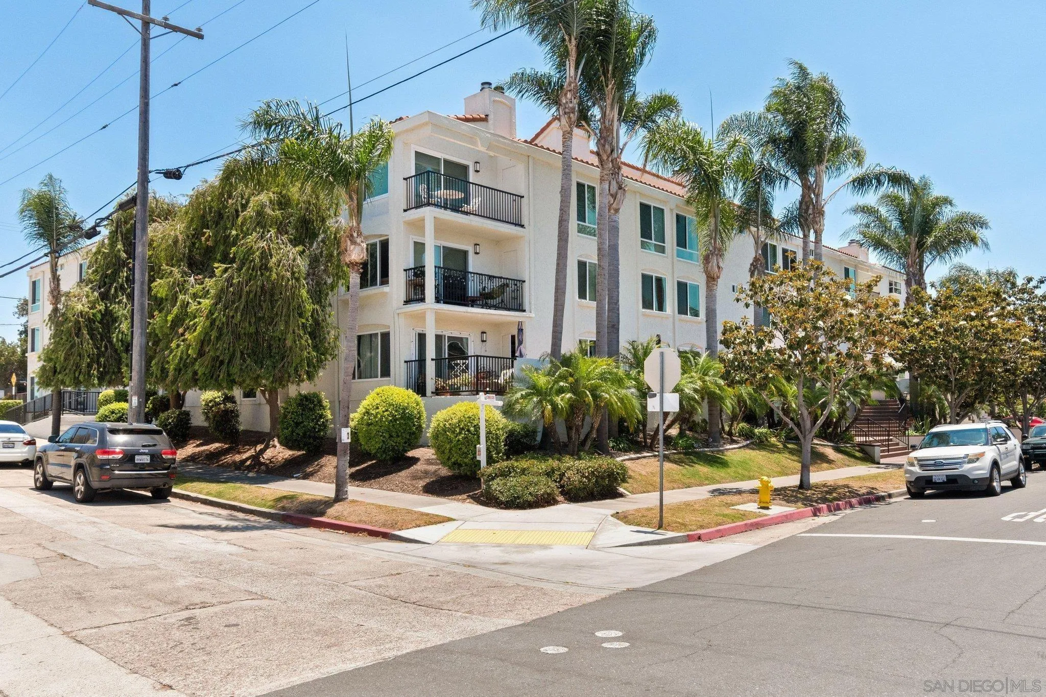 Photo #1: 260013179 Listing: Photo #1