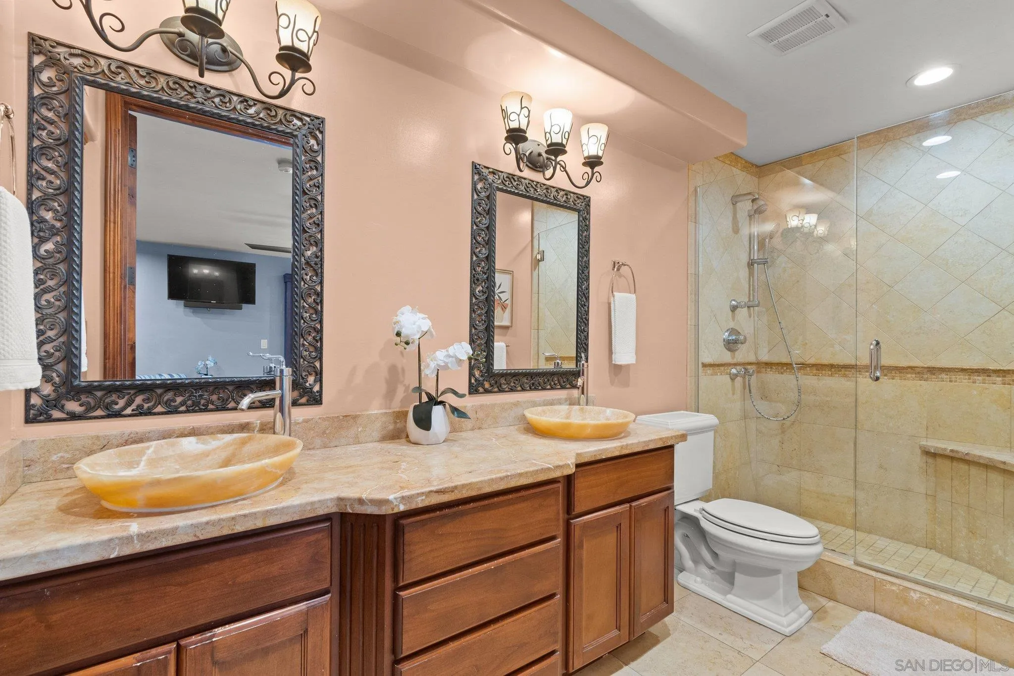 Photo #15: 260013179 Listing: Photo #15