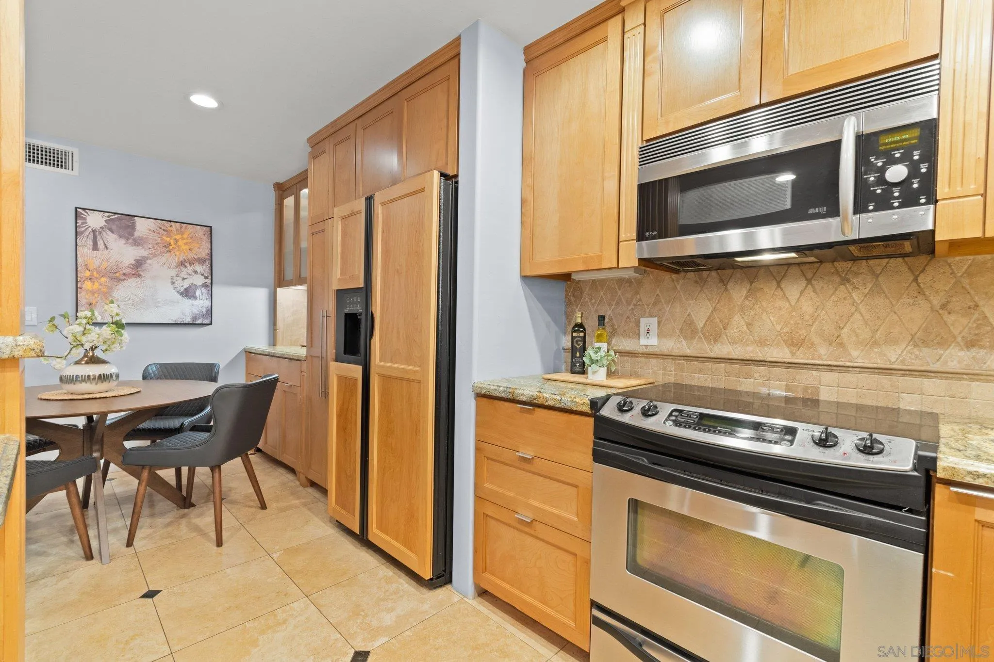 Photo #9: 260013179 Listing: Photo #9