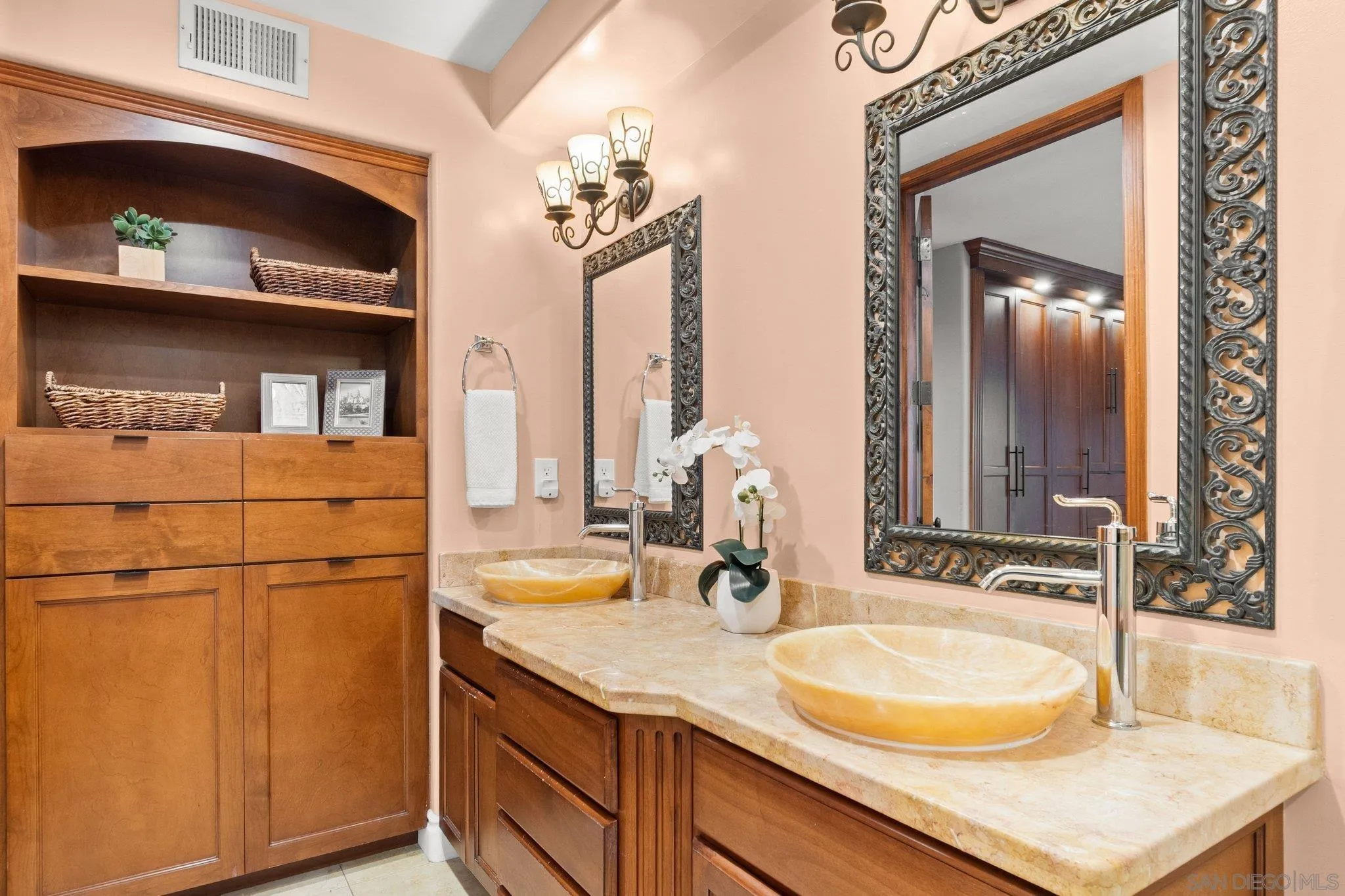 Photo #17: 260013179 Listing: Photo #17
