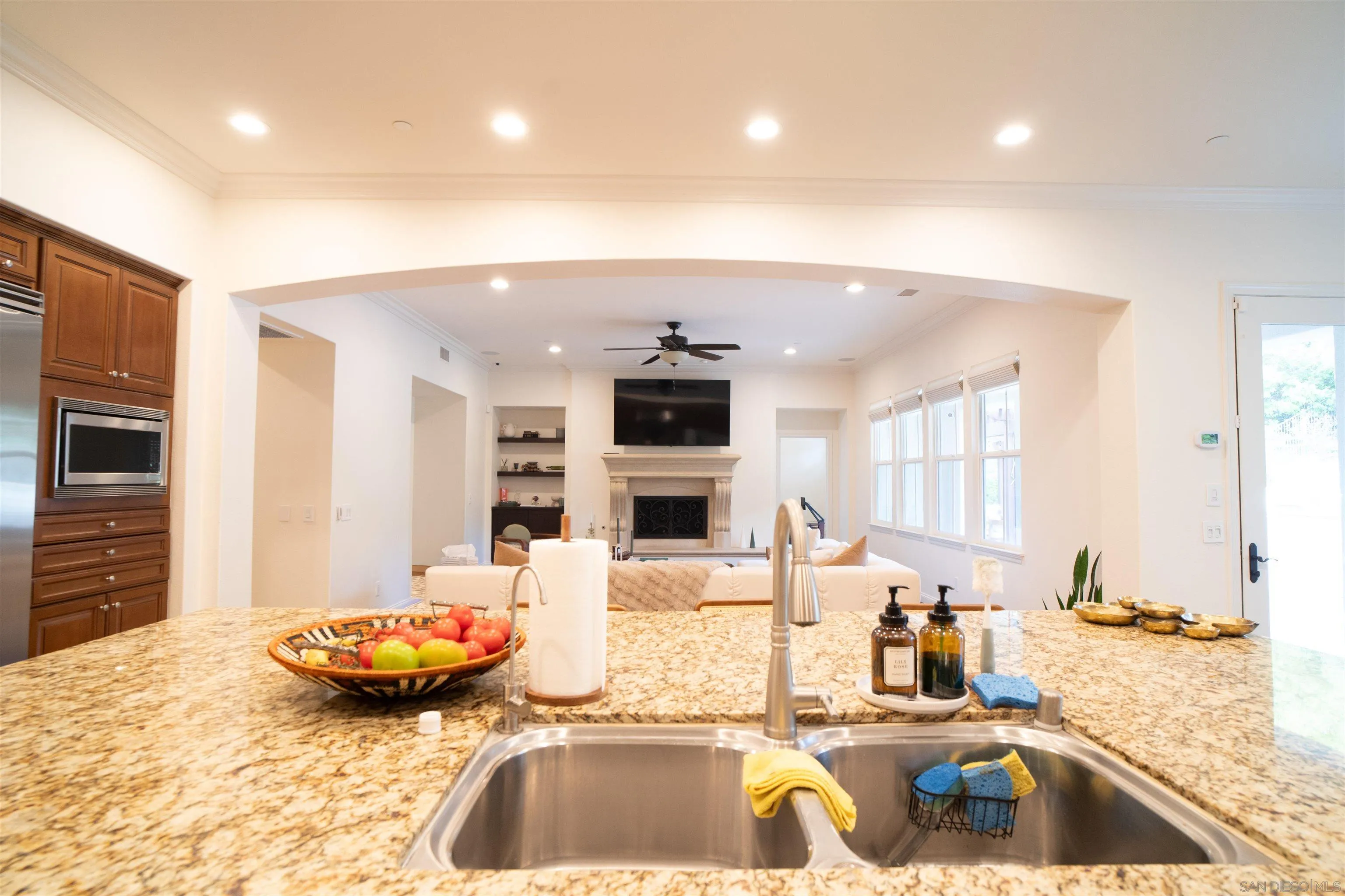 15541 Pinehurst Pl., San Diego, CA 92131, photo 16