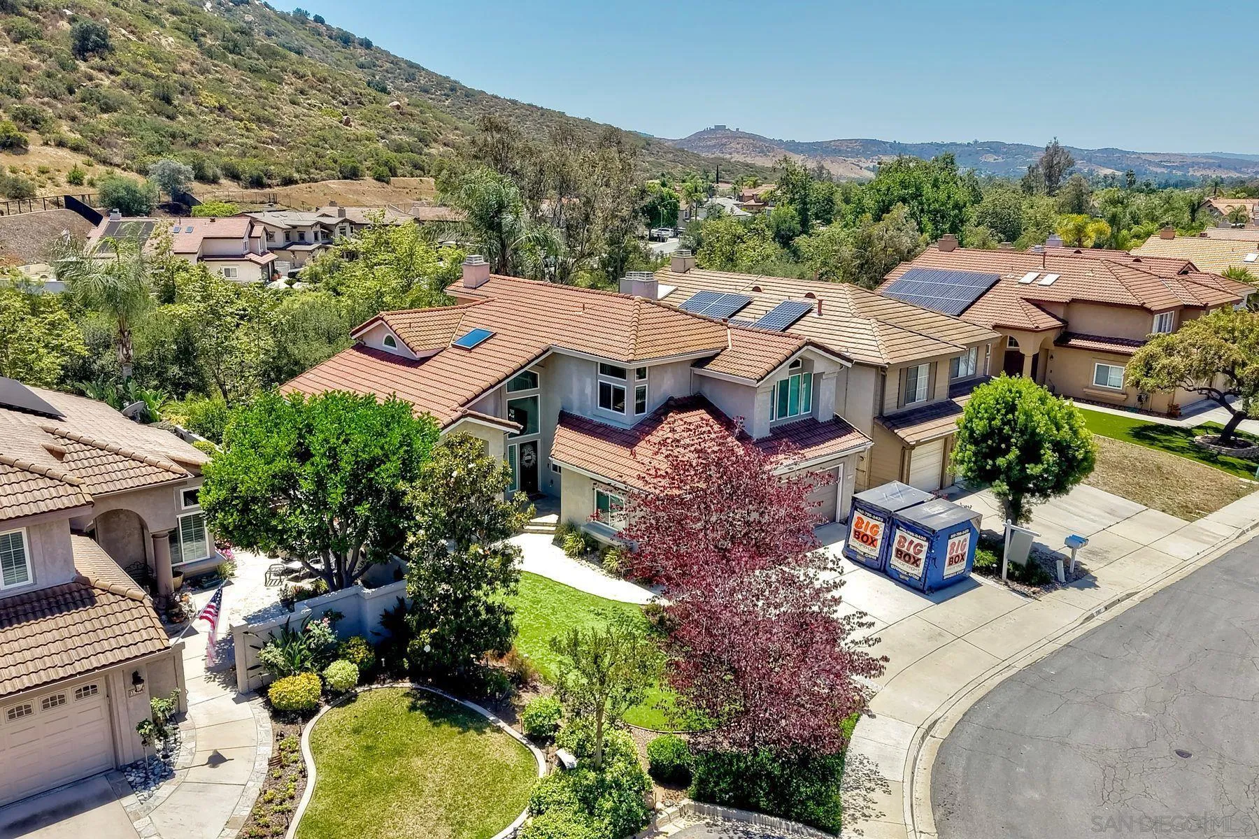 https://cdn.realtyfeed.com/cdn/127/260013189/45b22a86e6019c19ec7d8b92200e2c02.webp