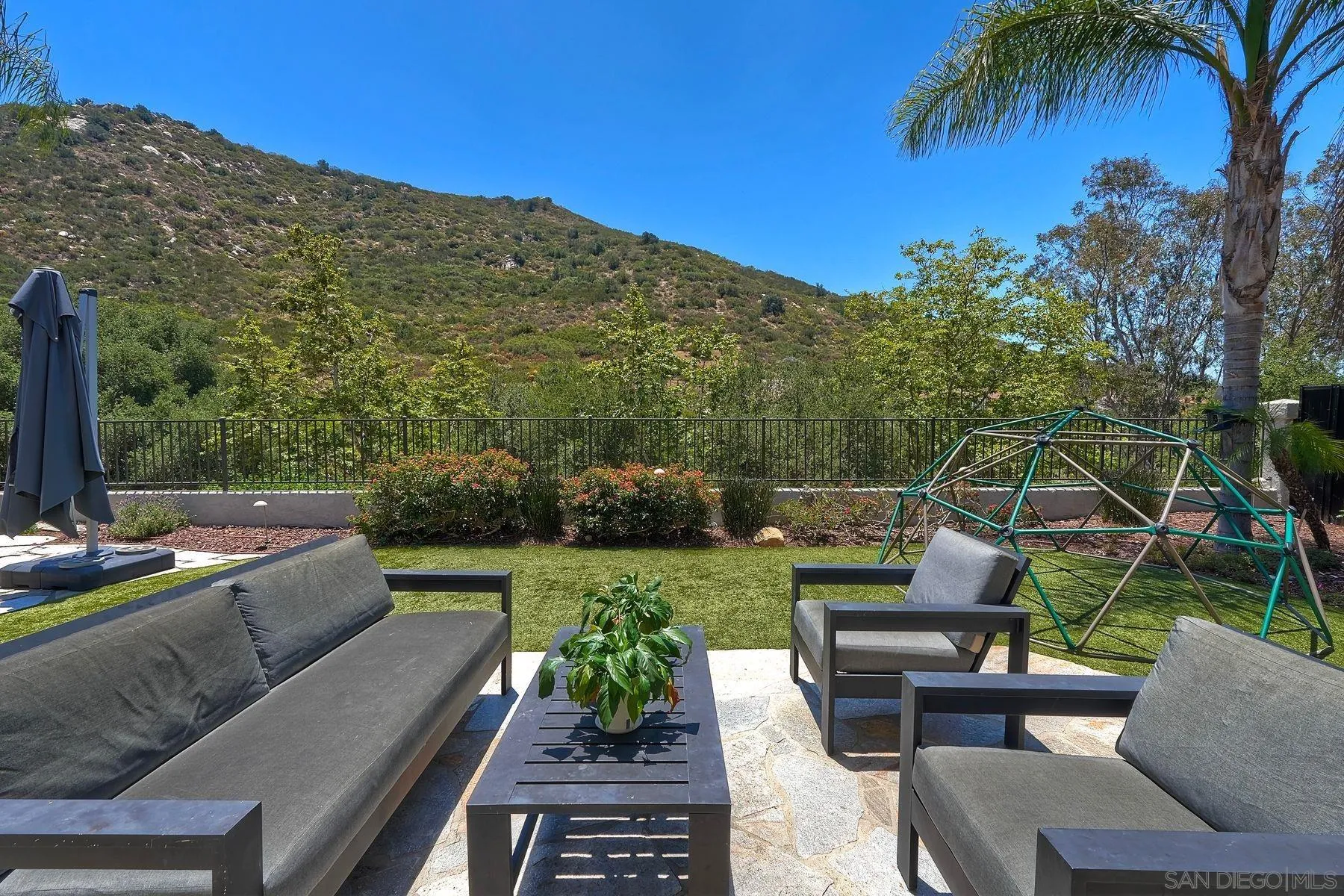 https://cdn.realtyfeed.com/cdn/127/260013189/8a74c9b50ab5d627b3d59e572986f282.webp