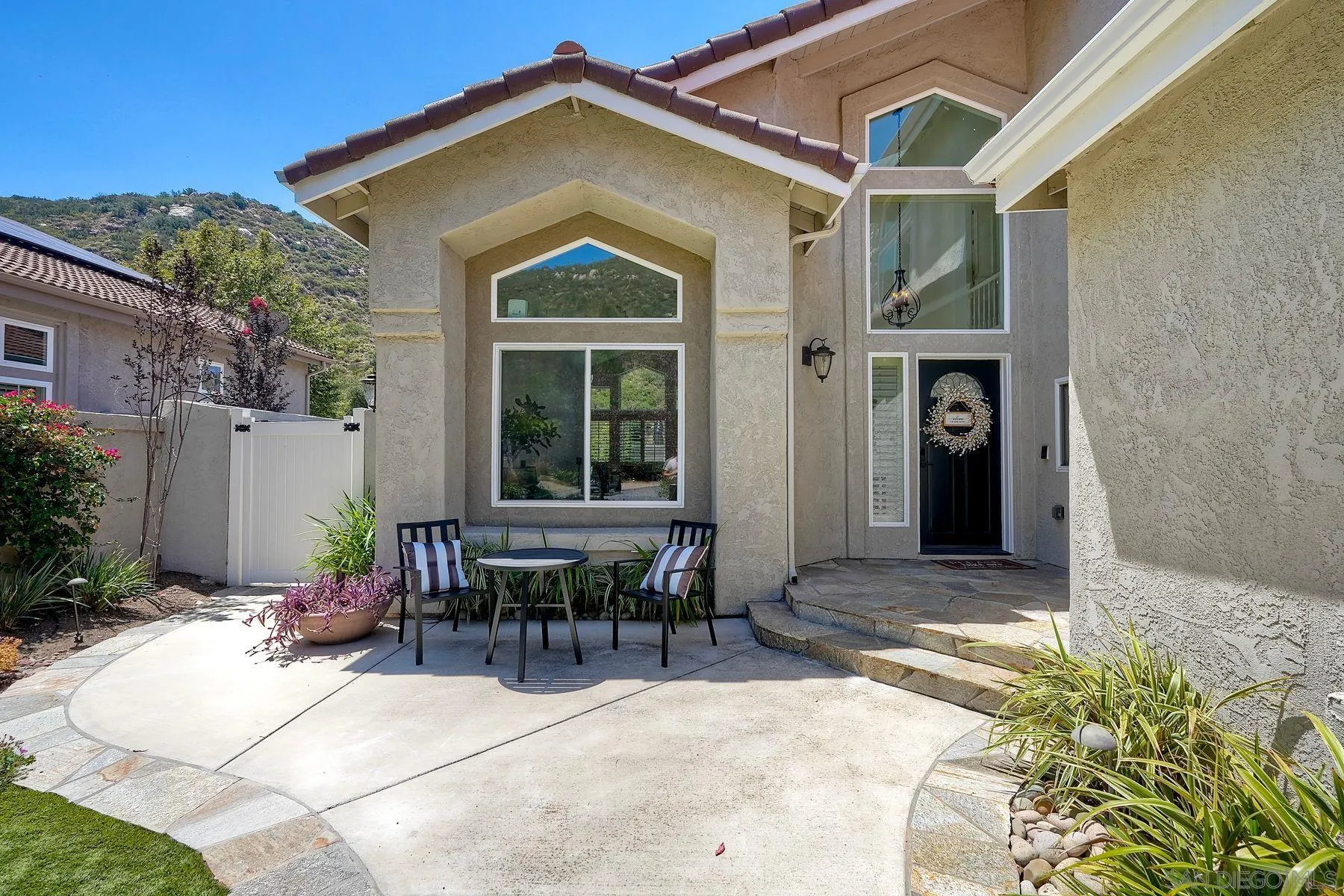 https://cdn.realtyfeed.com/cdn/127/260013189/e36cceb027c6c17dd187e6c6afc8ed76.webp