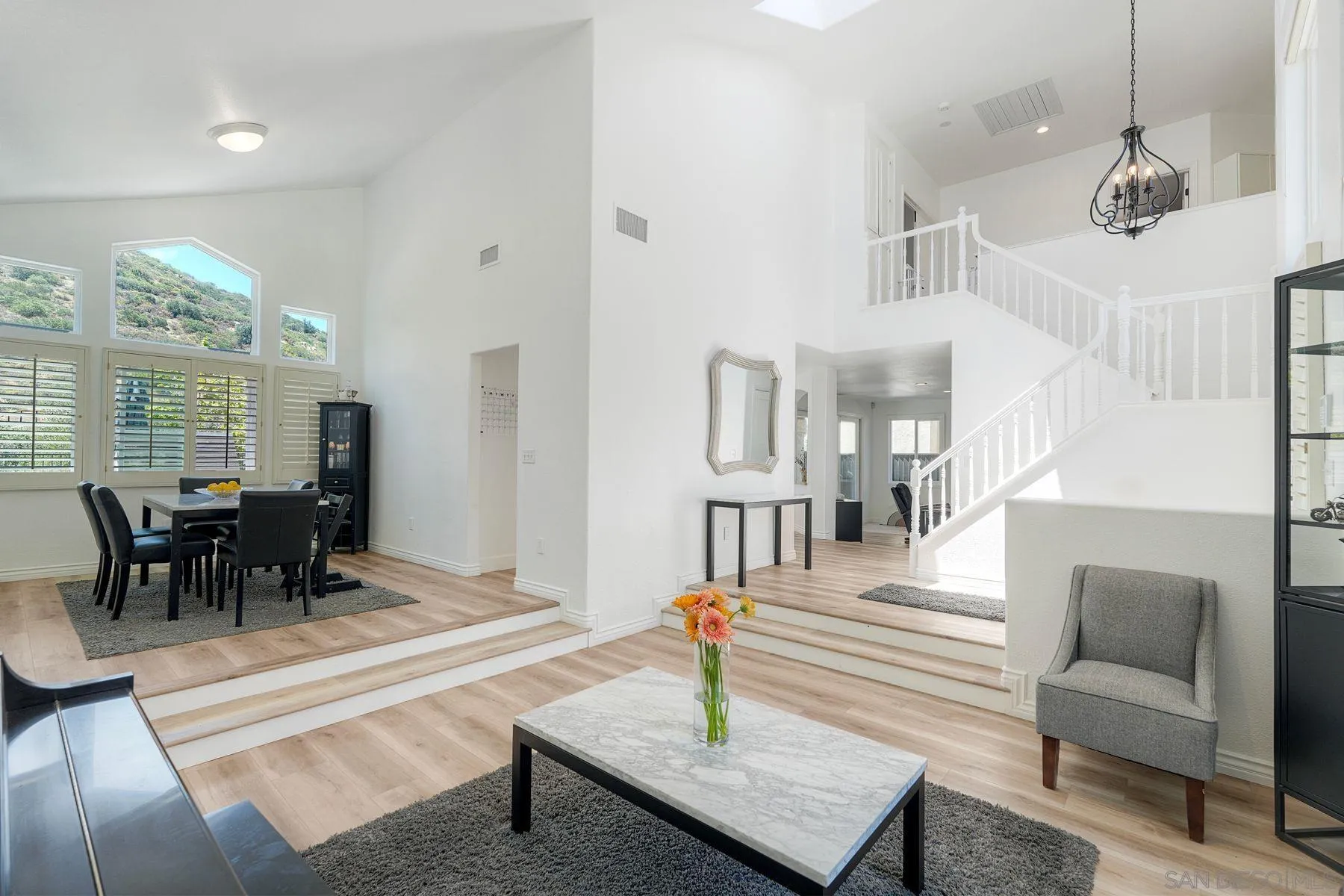 https://cdn.realtyfeed.com/cdn/127/260013189/f81d680fb71c2bf68c0a721e420c8ca9.webp