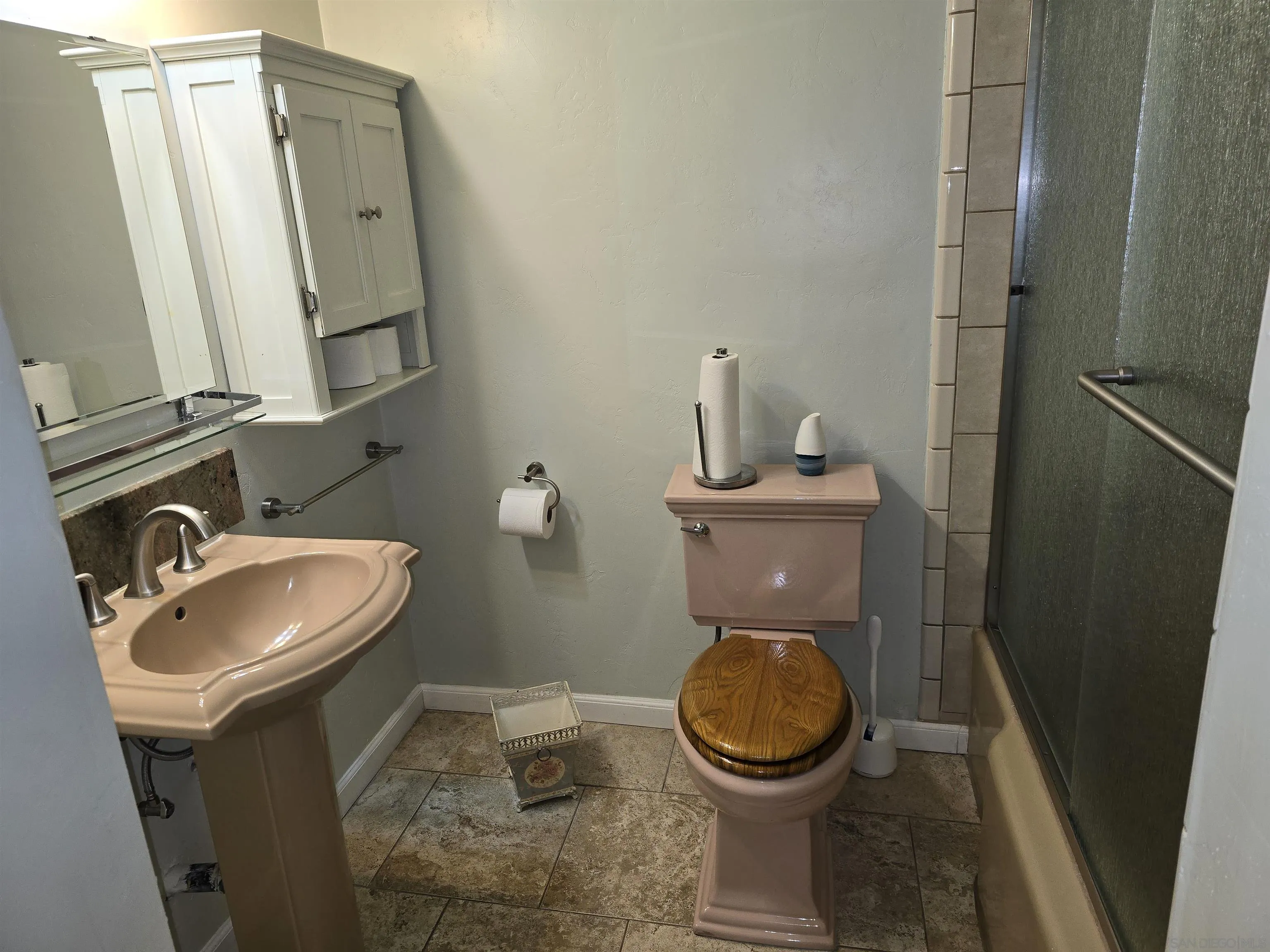 https://cdn.realtyfeed.com/cdn/127/260013197/edf5ab90dcdd2a88a3f6190aabd0d31c.webp