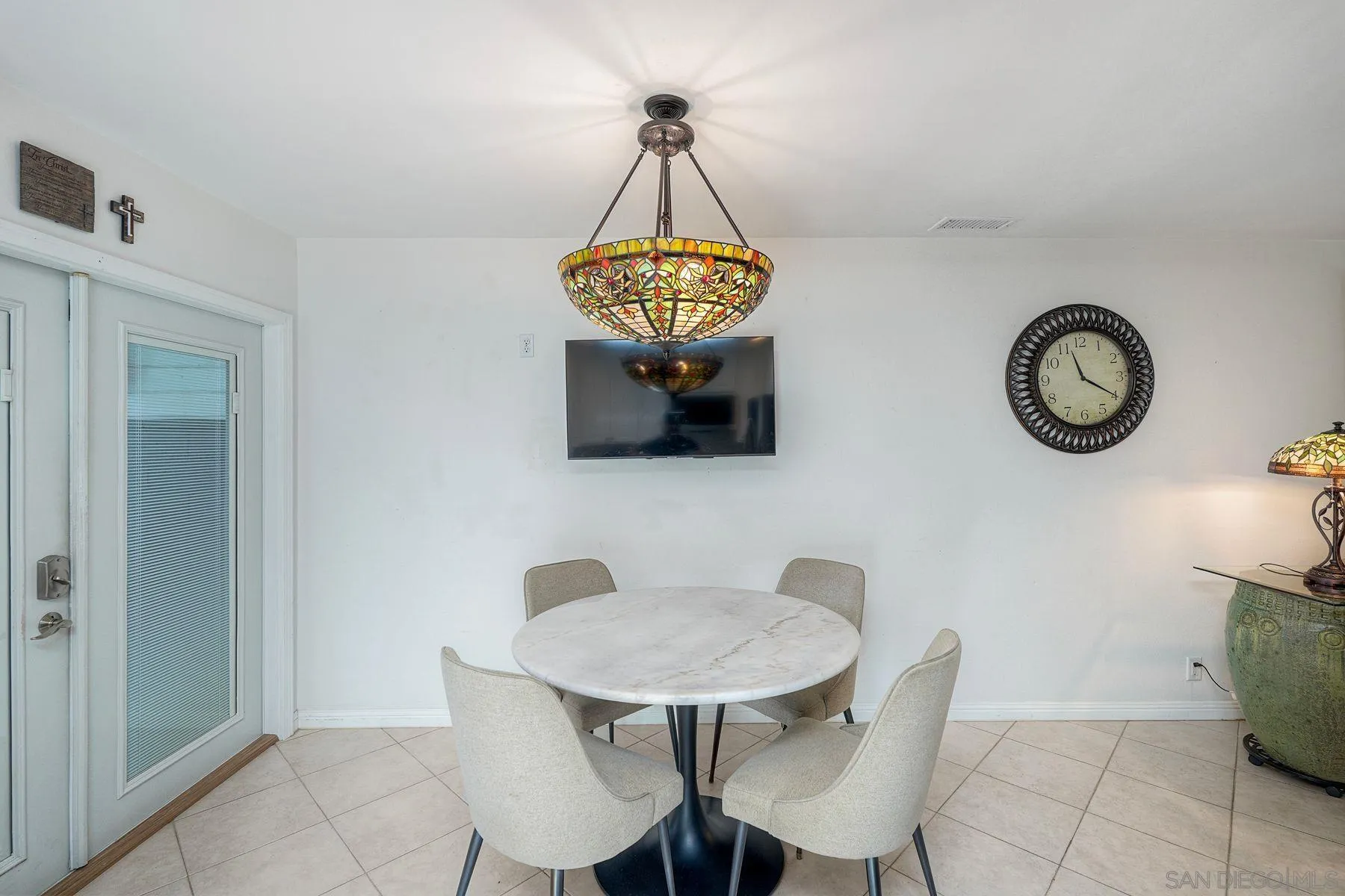 https://cdn.realtyfeed.com/cdn/127/260013198/3978e85b122e021ef9f1471eeaa21080.webp