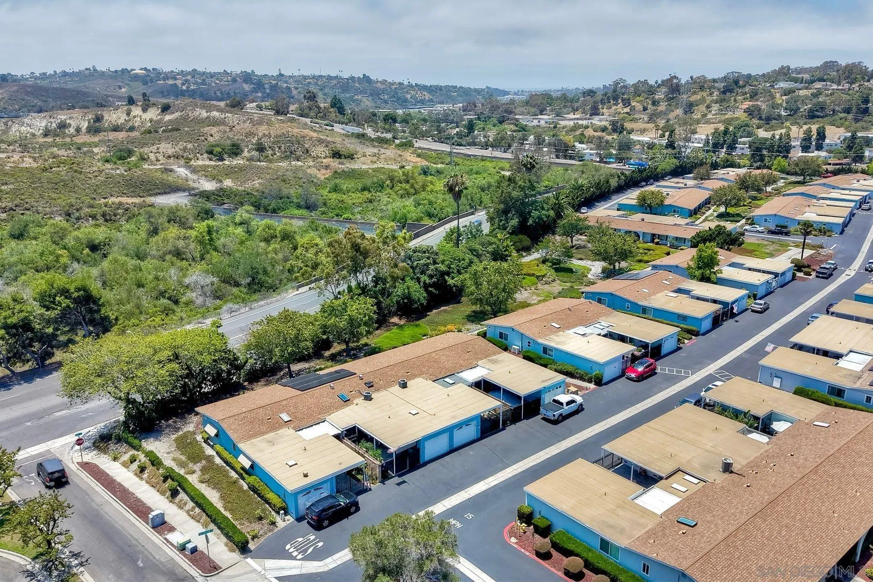https://cdn.realtyfeed.com/cdn/127/260013198/d39d81da75fc17431a5ecaa44664bd29.webp