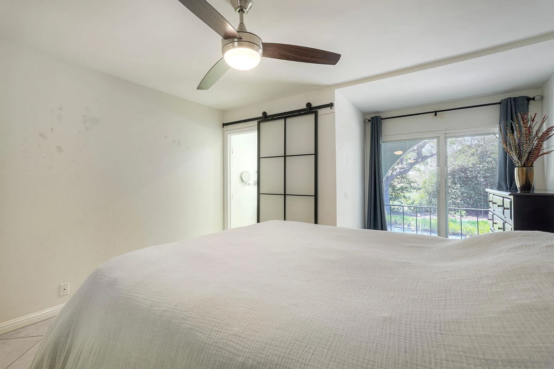 https://cdn.realtyfeed.com/cdn/127/260013198/df6cca29b071c7285fcdd6478de2aade.webp