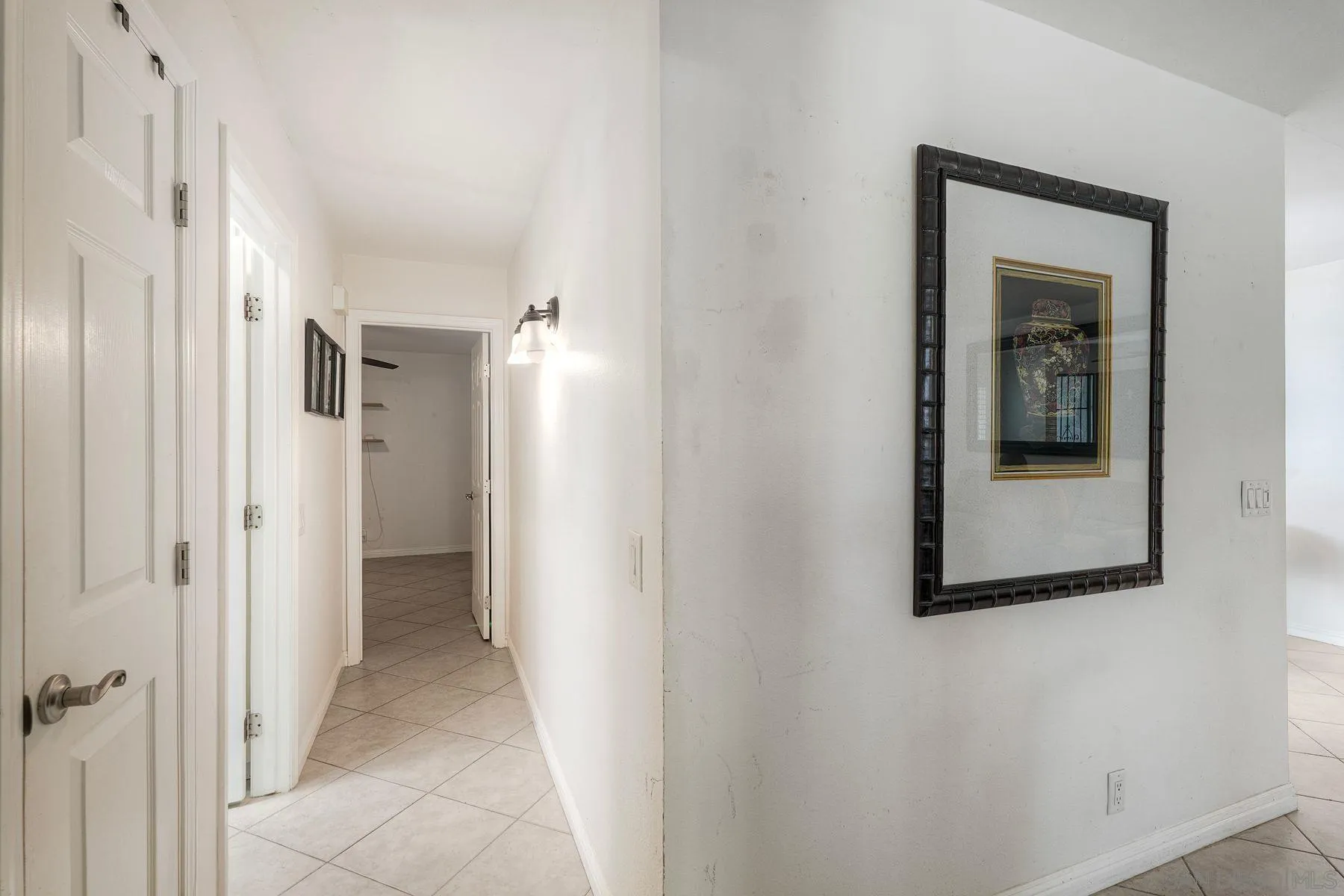https://cdn.realtyfeed.com/cdn/127/260013198/ff9cac011d24888a8e0f722992be3877.webp