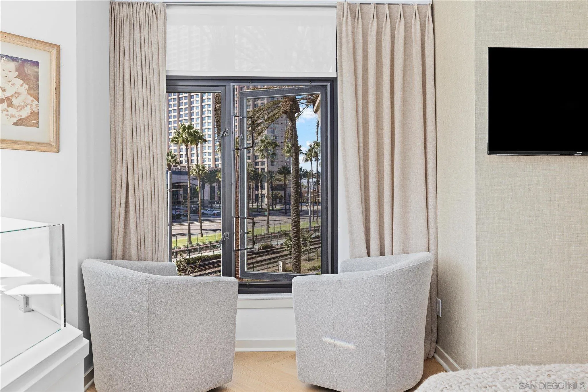 https://cdn.realtyfeed.com/cdn/127/260013201/eb7ee8c22de0b5d49f53d525cb9f12f7.webp