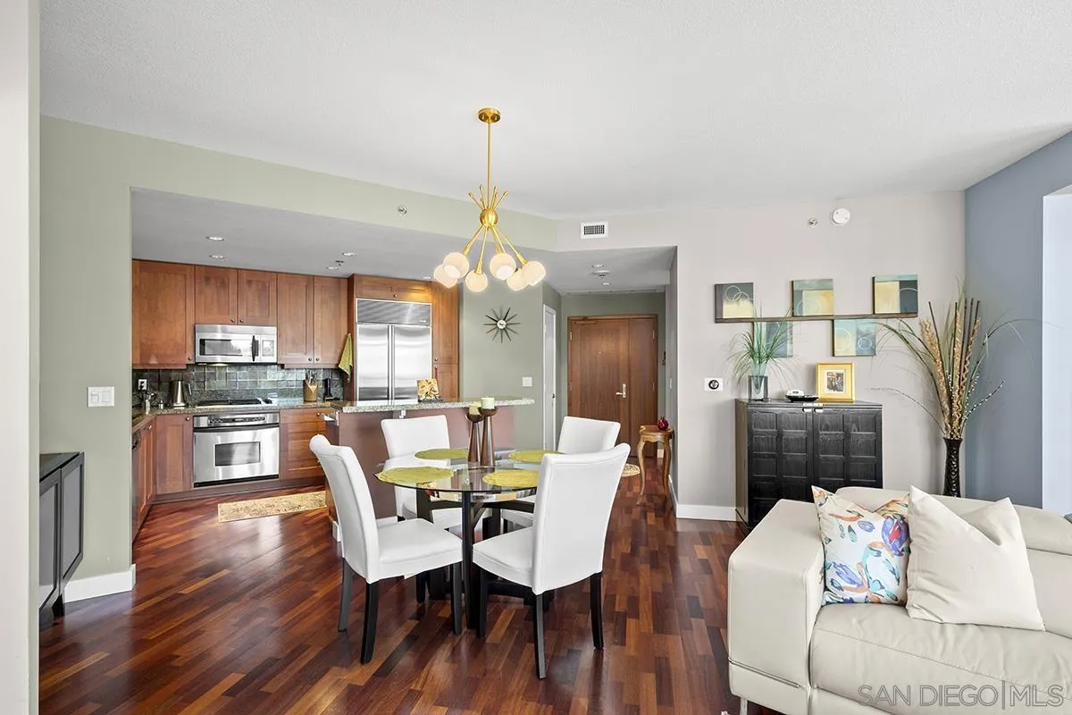 Photo #21: 260013203 Listing: Photo #21