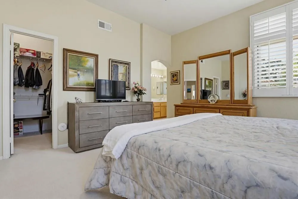 Photo #14: 260013207 Listing: Photo #14