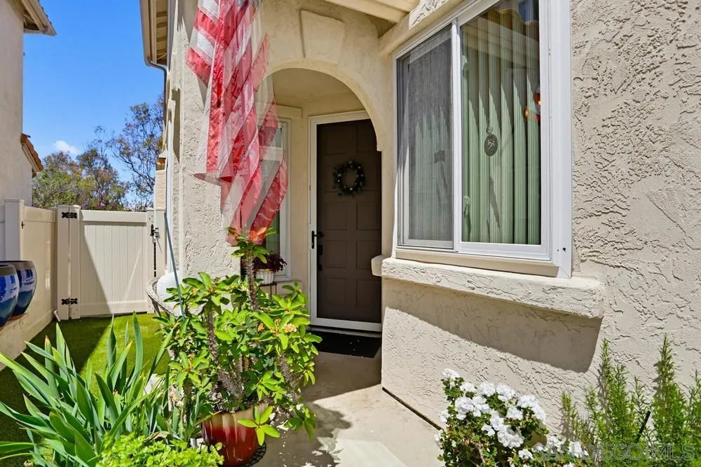 Photo #4: 260013207 Listing: Photo #4