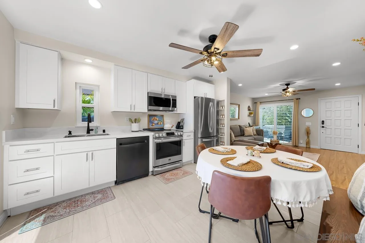 Photo #11: 260013217 Listing: Photo #11