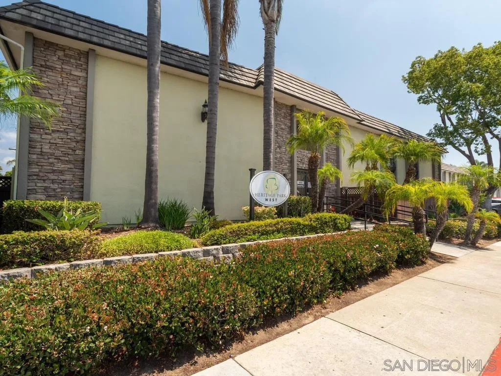Photo #1: 260013232 Listing: Photo #1