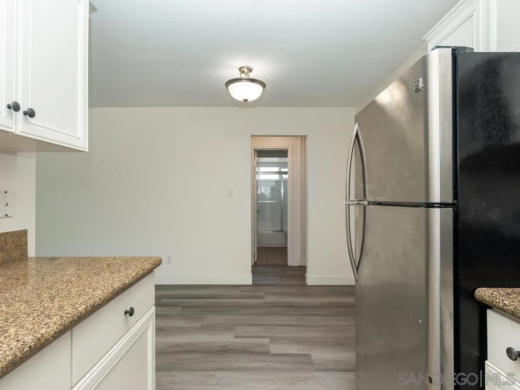Photo #14: 260013232 Listing: Photo #14