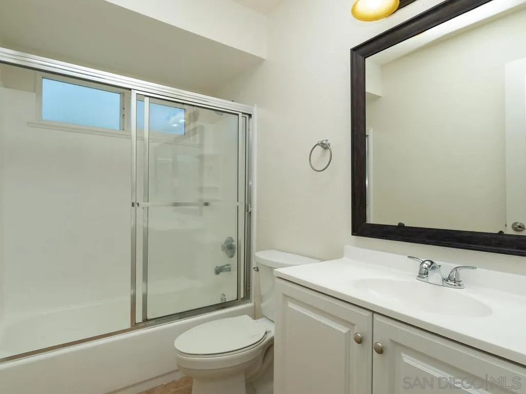 Photo #19: 260013232 Listing: Photo #19
