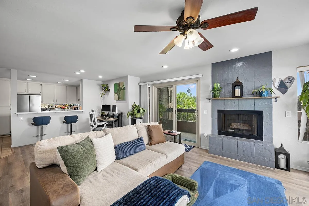 Photo #12: 260013234 Listing: Photo #12