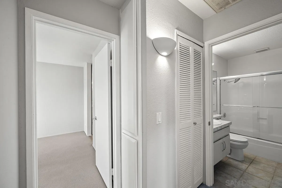 Photo #20: 260013234 Listing: Photo #20