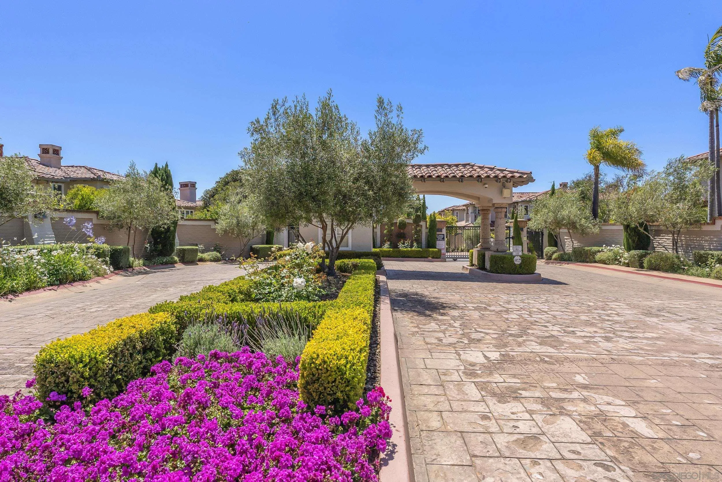 Photo #39: 260013236 Listing: Photo #39