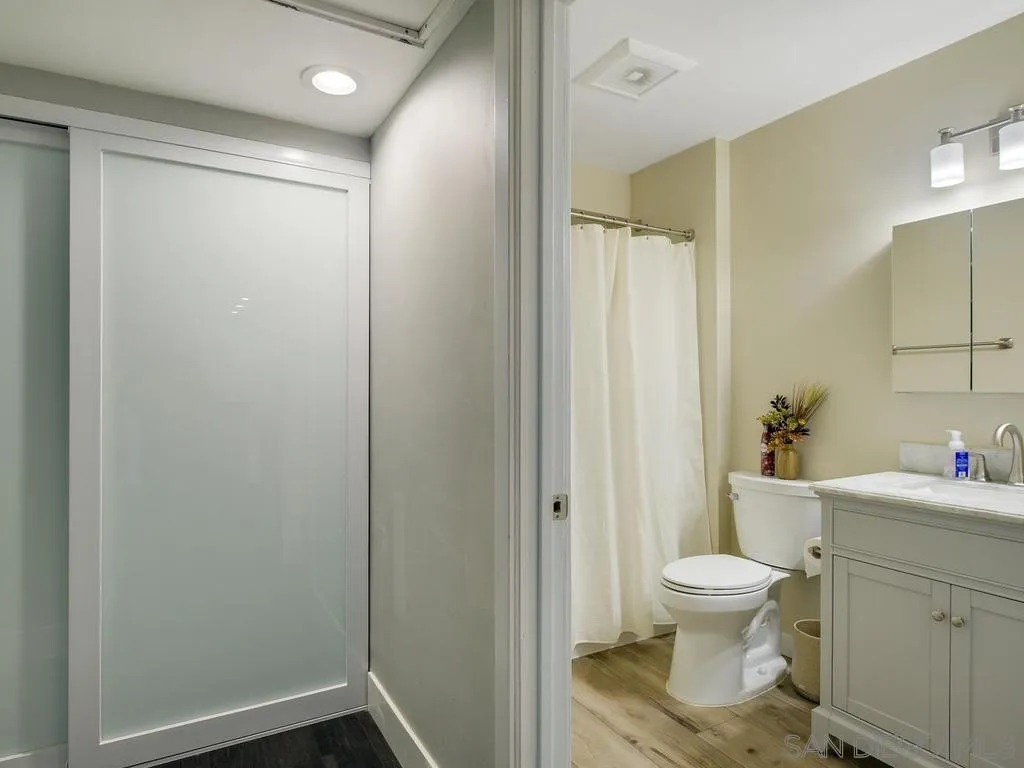 https://cdn.realtyfeed.com/cdn/127/260013238/0490c3811869f51ca3412647d78b3271.webp