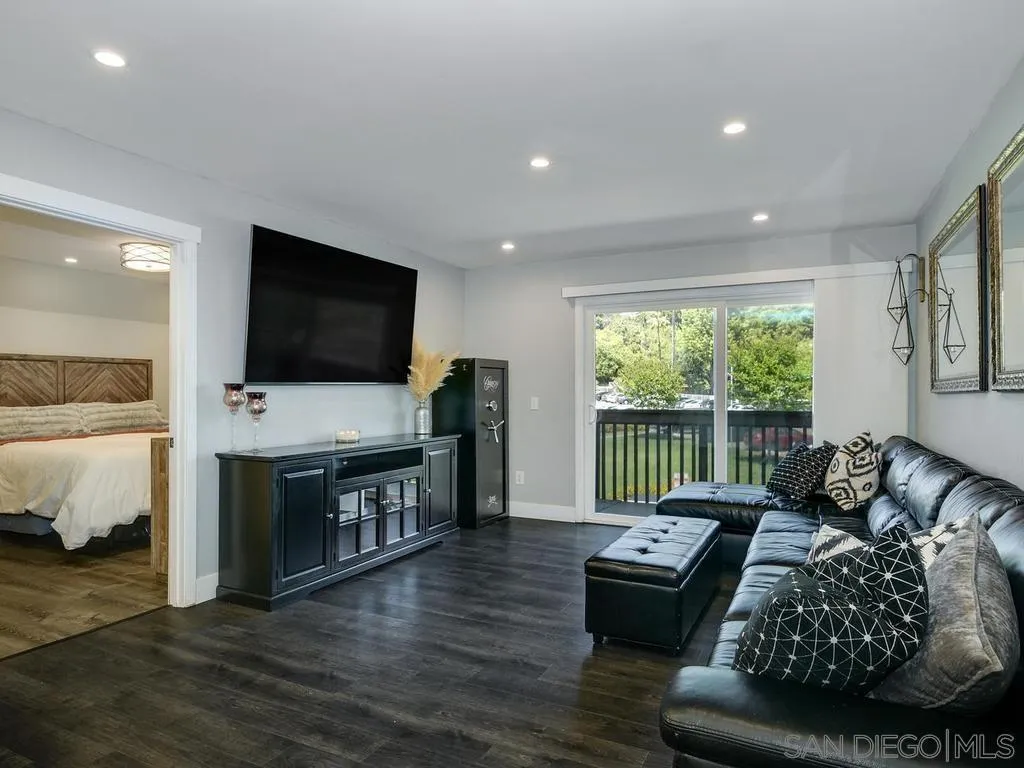 https://cdn.realtyfeed.com/cdn/127/260013238/577294e7b1ef6495746c3b5f82cc57ed.webp