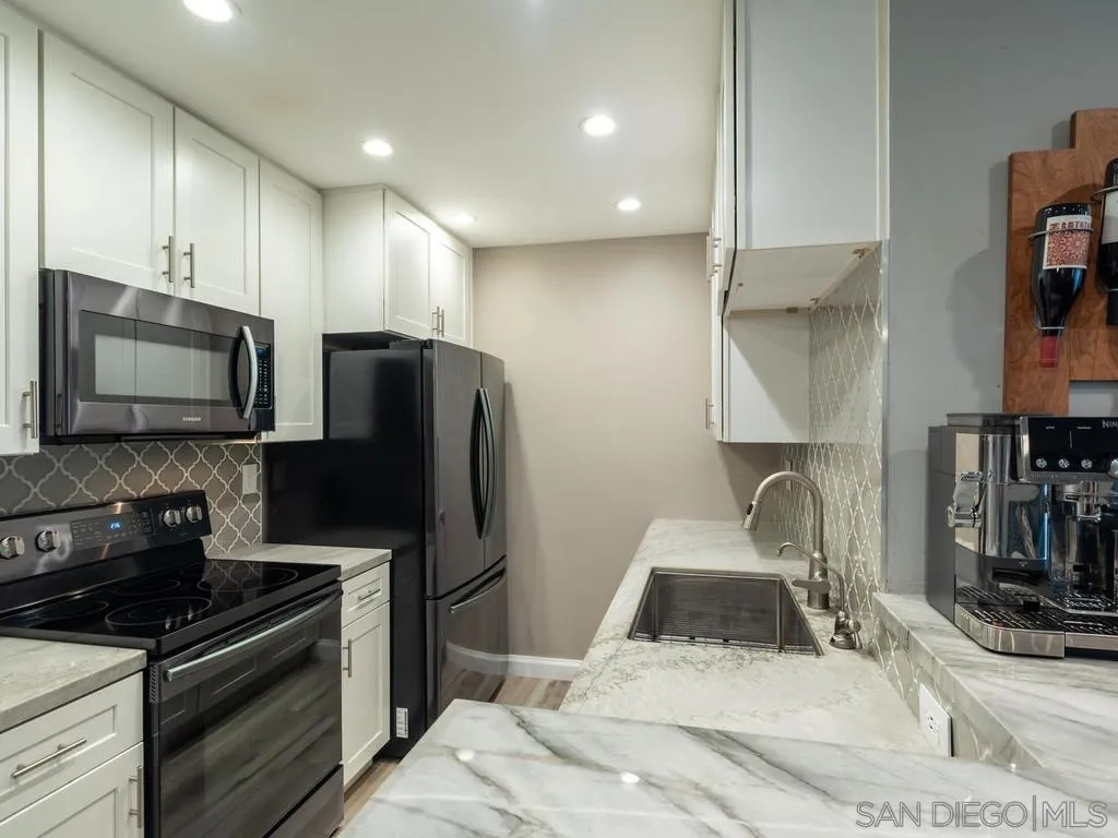 https://cdn.realtyfeed.com/cdn/127/260013238/701b5b79e9cb07c8449b9ce0e5b42962.webp