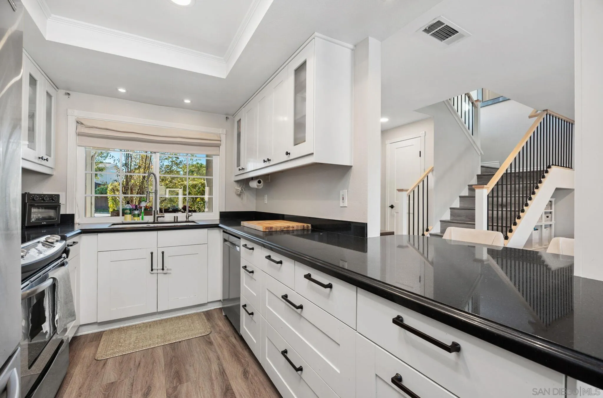 Photo #9: 260013239 Listing: Photo #9