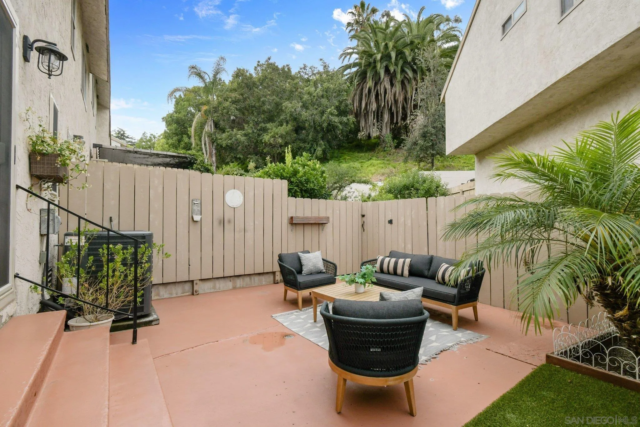 Photo #13: 260013241 Listing: Photo #13