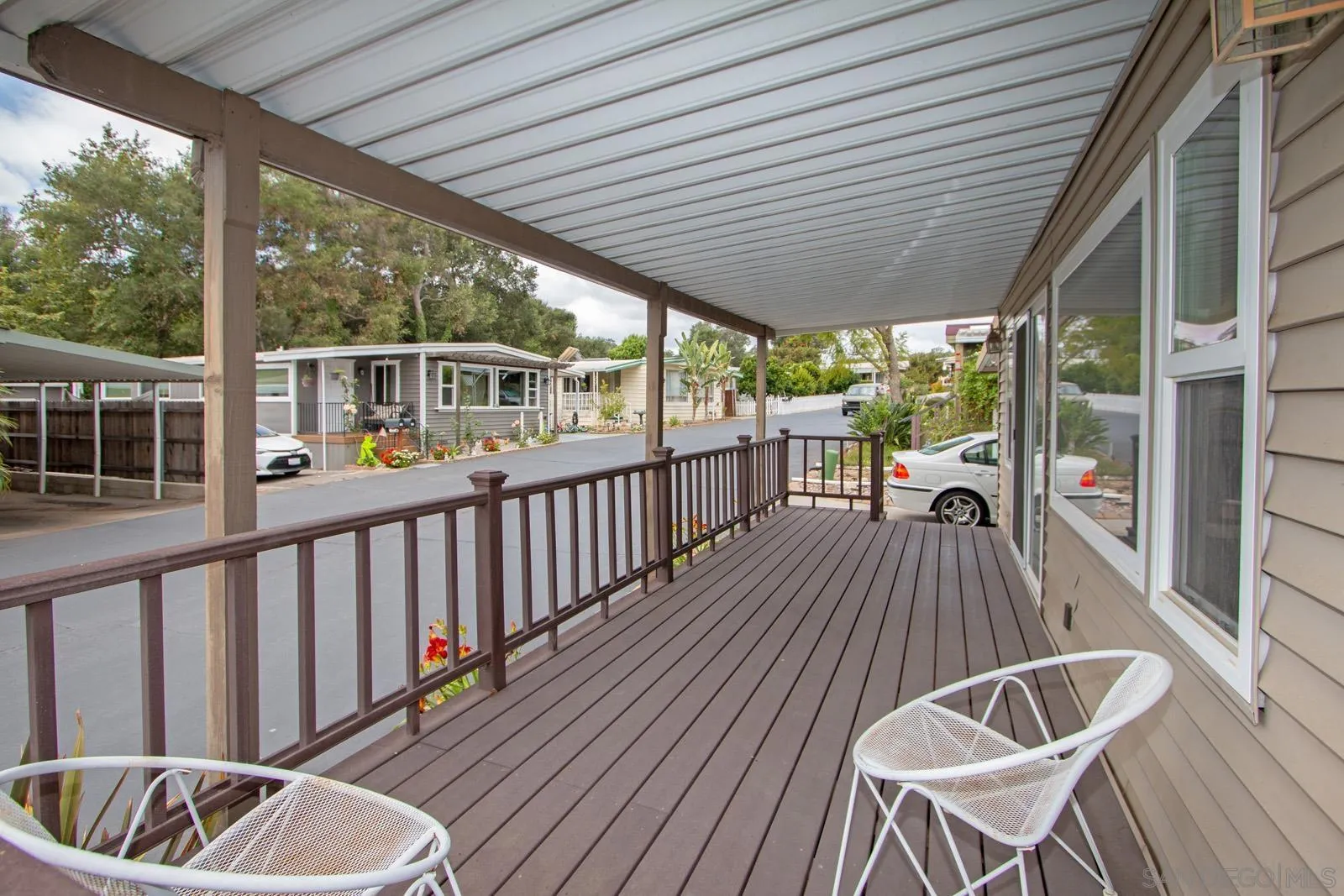 https://cdn.realtyfeed.com/cdn/127/260013245/93d9a1220e818700c437ae3ecff98992.webp